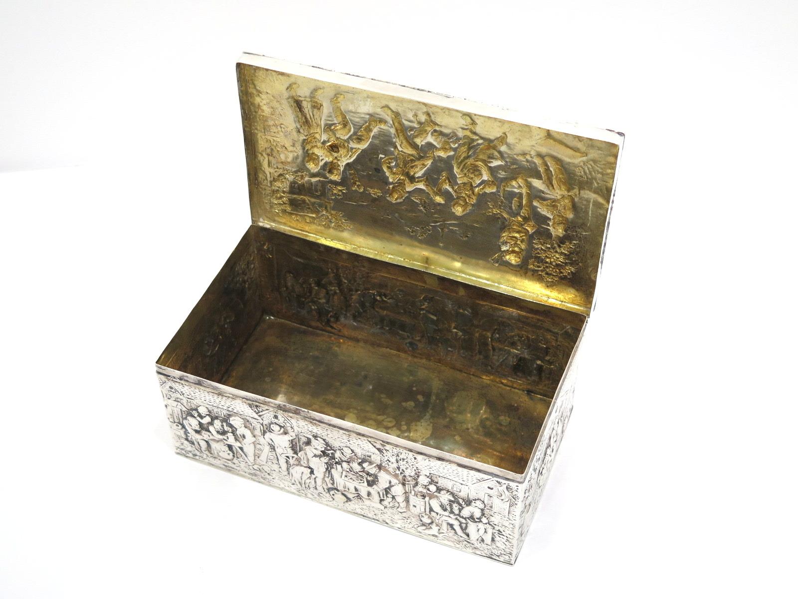 7 in - European Silver Antique German Dancing Scene Box For Sale 4