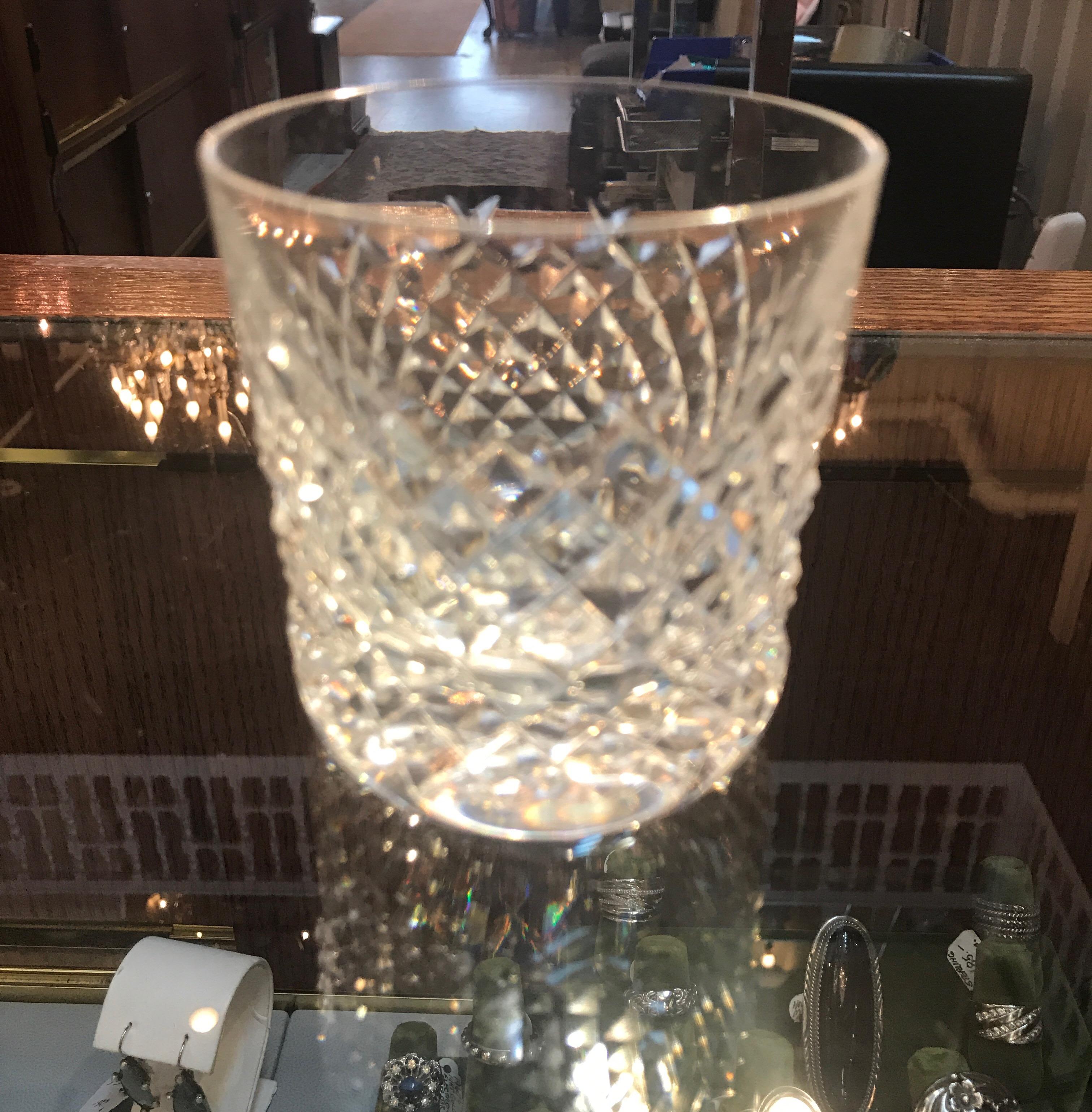 7 gobelets à whisky Waterford en cristal irlandais taillés à la main Excellent état à Lambertville, NJ