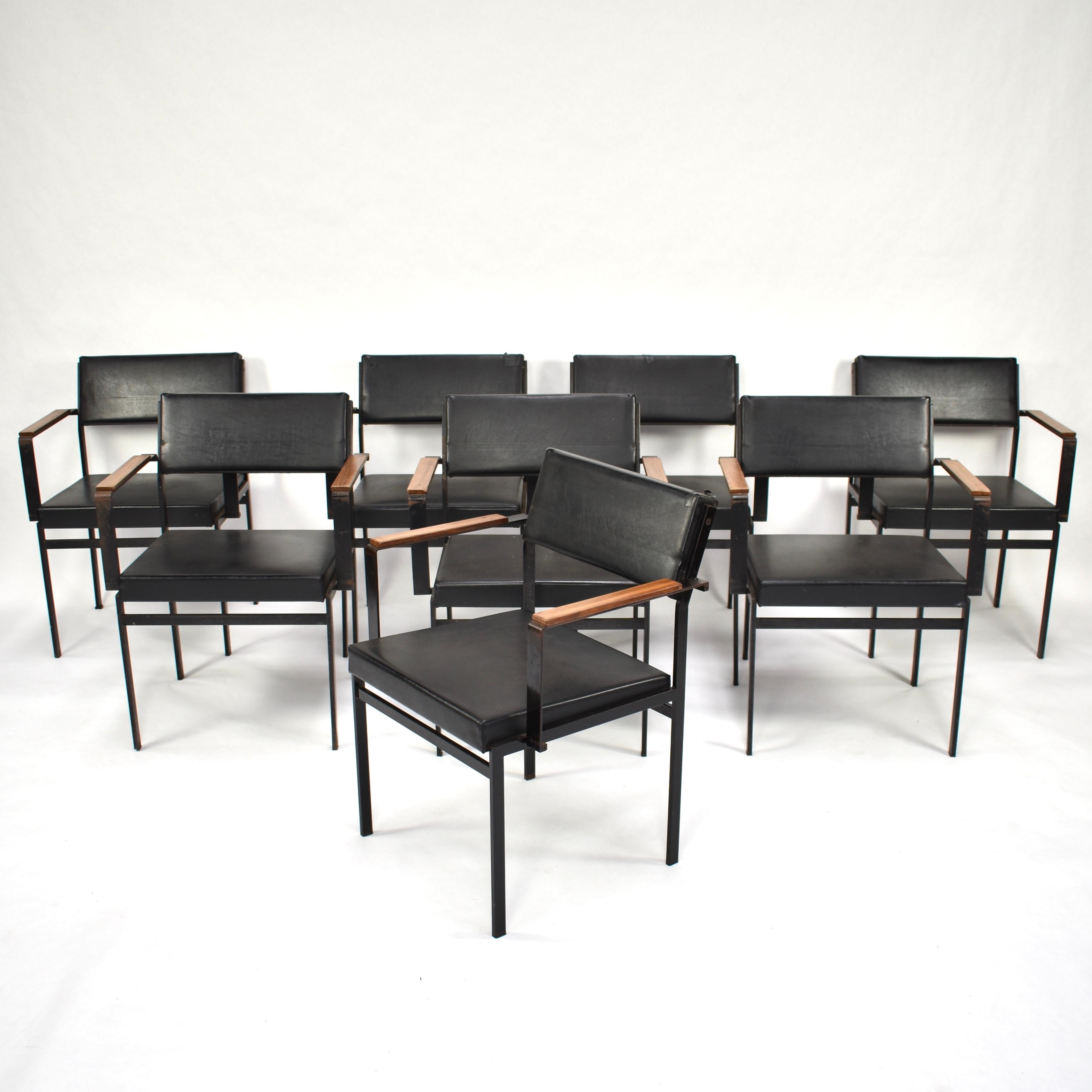 Model FM17 Japanese series dining chairs by Cees Braakman for Pastoe, 1950s.

Designer: Cees Braakman

Manufacturer: Pastoe

Country: The Netherlands

Model: FM17 Dining chair

Material: Black lacquered metal / black faux leather / solid
