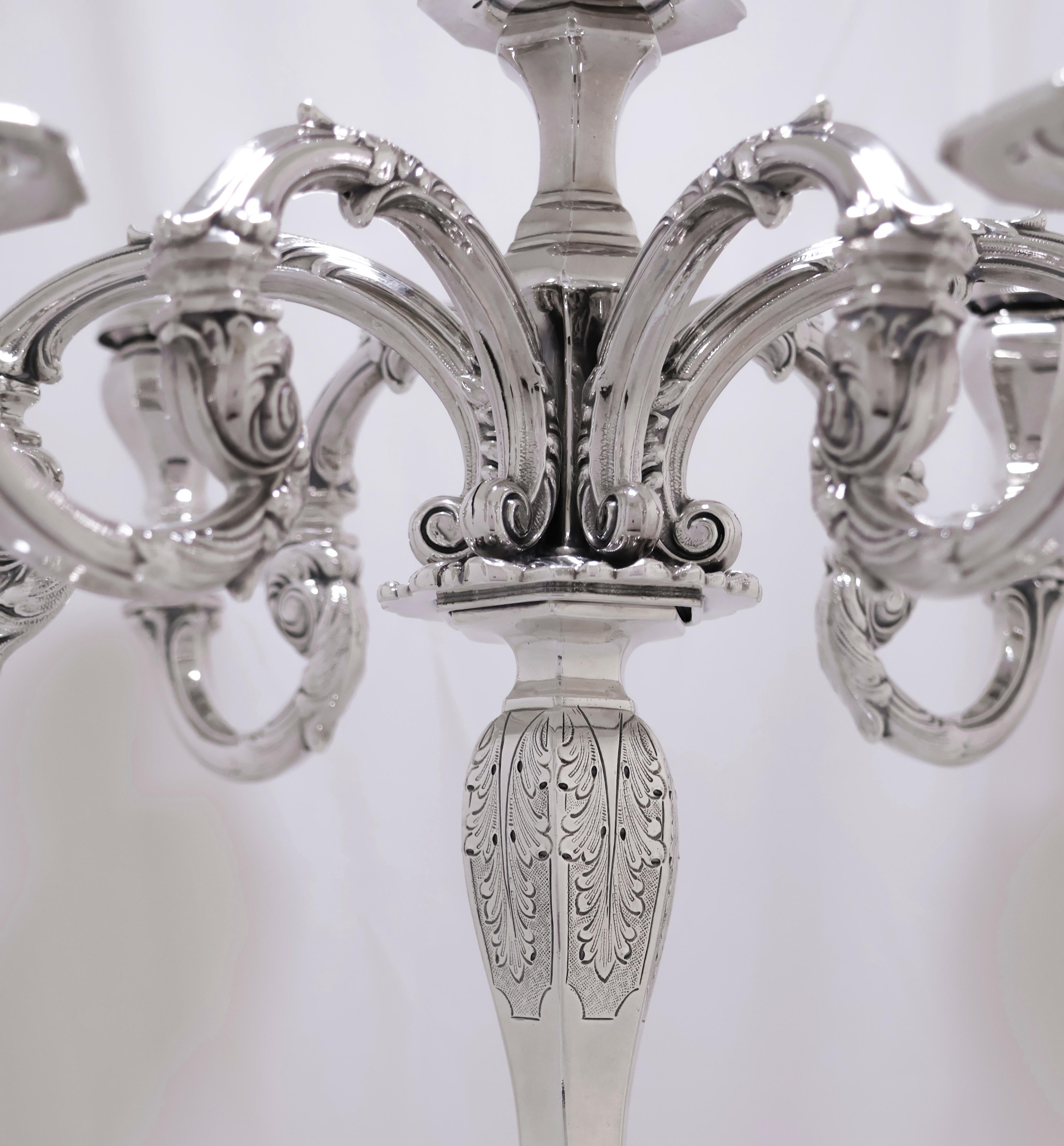 Candelabro a 7 luci in argento massiccio 925 di PRIA & SARI, Italia (1900) in vendita 1