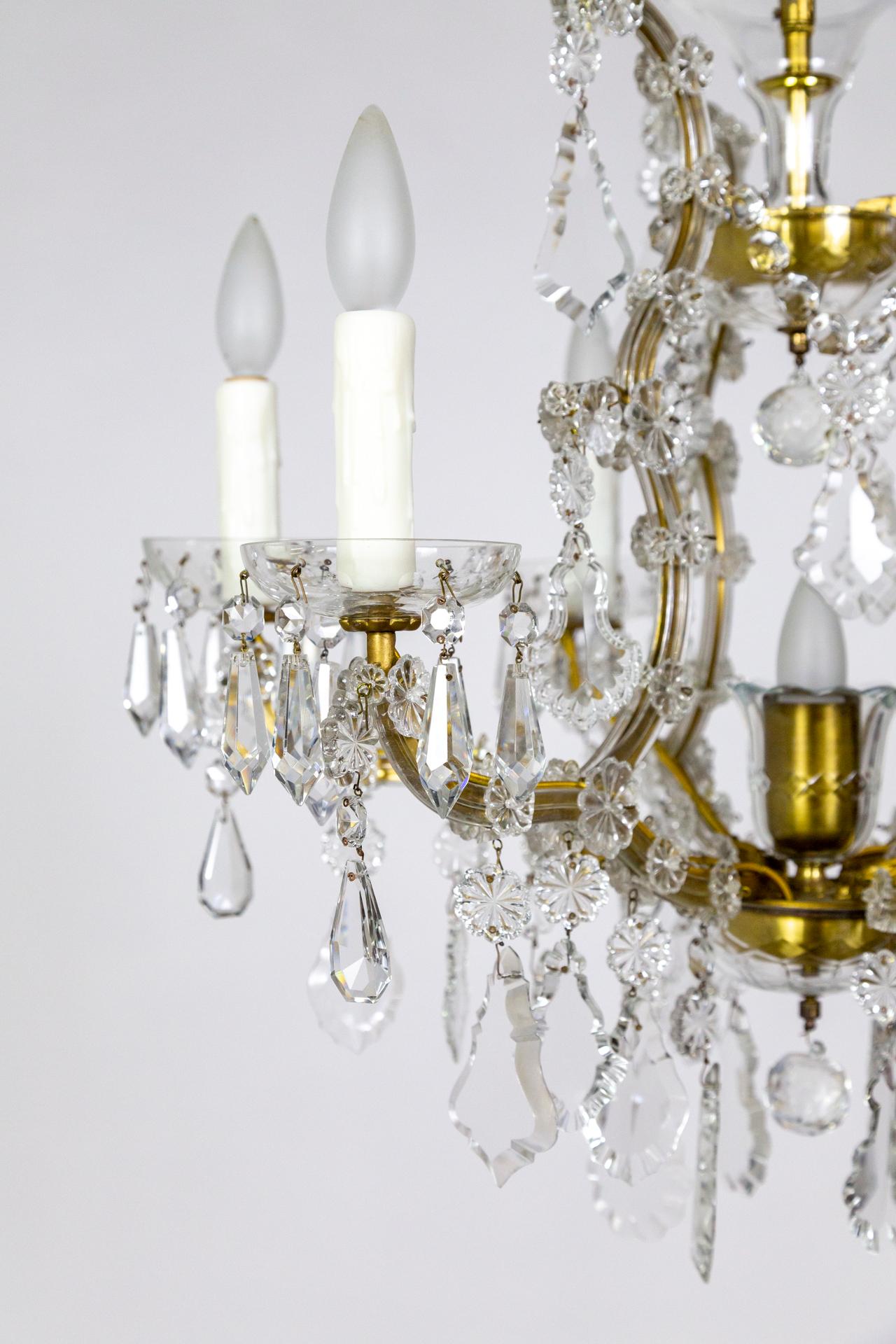 20th Century 7-Light Multi-Crystal Maria Theresa Chandelier For Sale