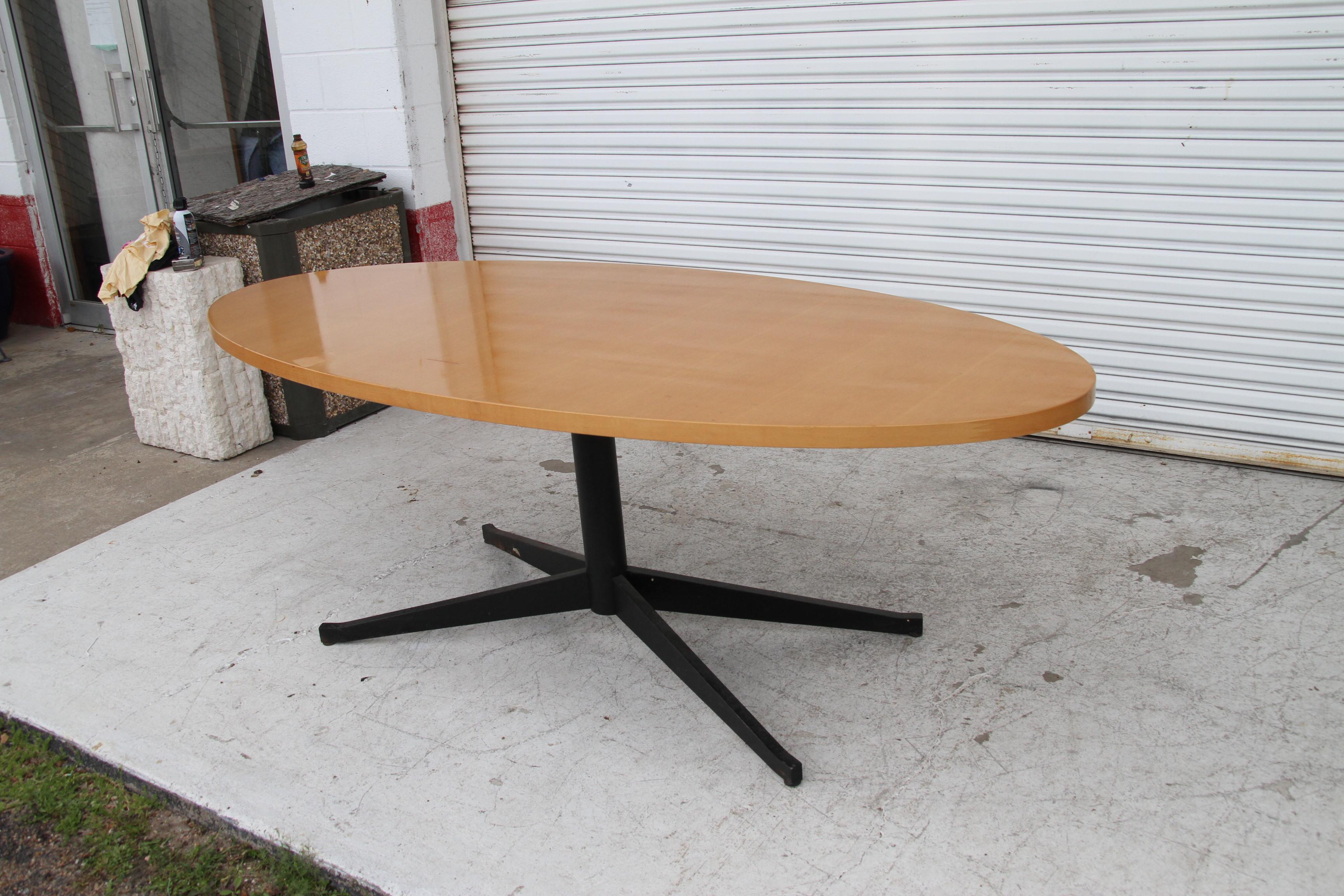 Mid-Century Modern 7' Maple Steelcase Dining Conference Table For Sale