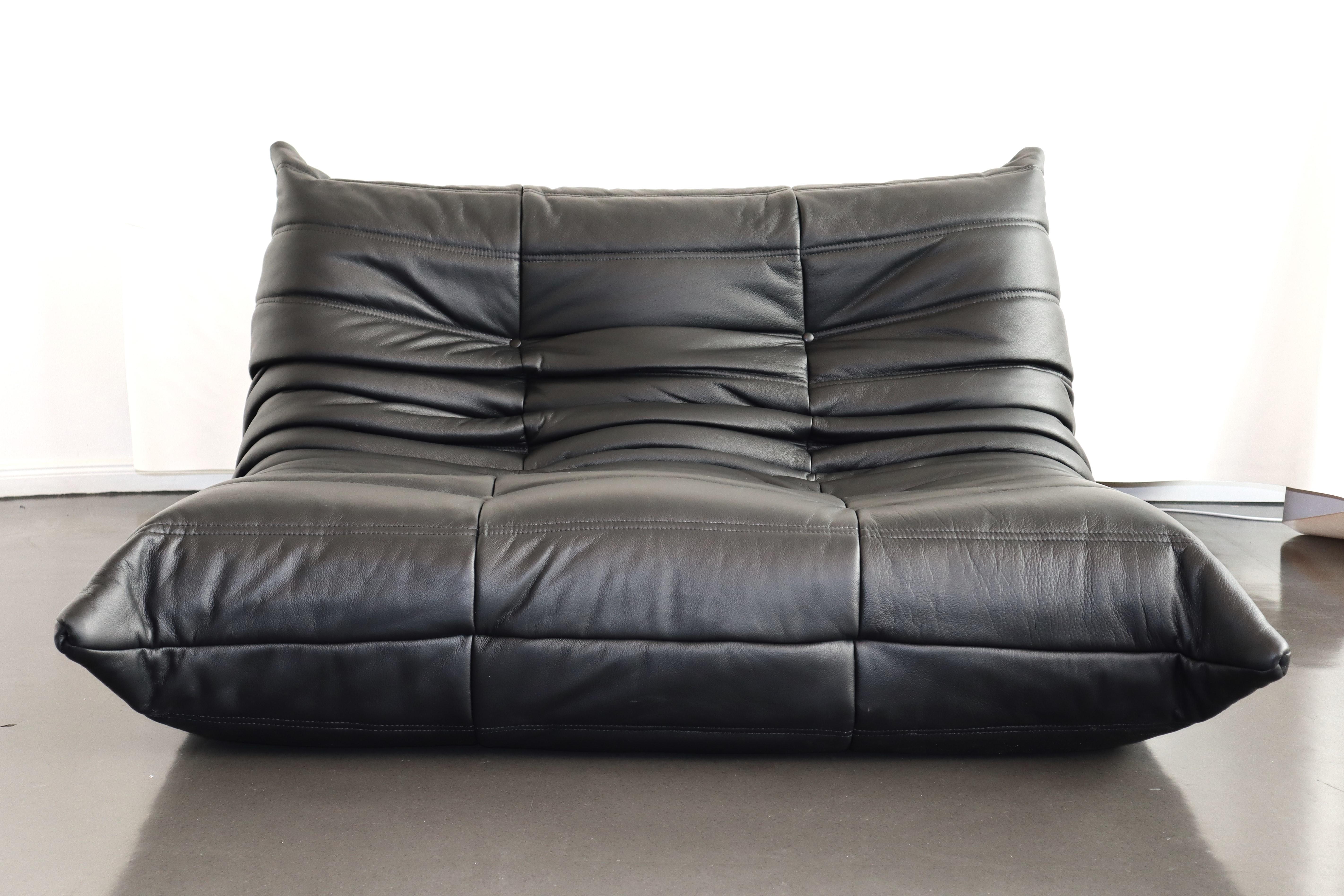 7-sitziges 5-teiliges Togo-Sofa aus schwarzem Leder von Ducaroy für Ligne Roset, Frankreich (Organische Moderne) im Angebot