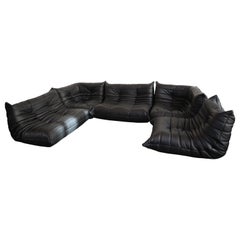 Sofá Togo de 7 plazas y 5 piezas en piel negra de Ducaroy para Ligne Roset, Francia