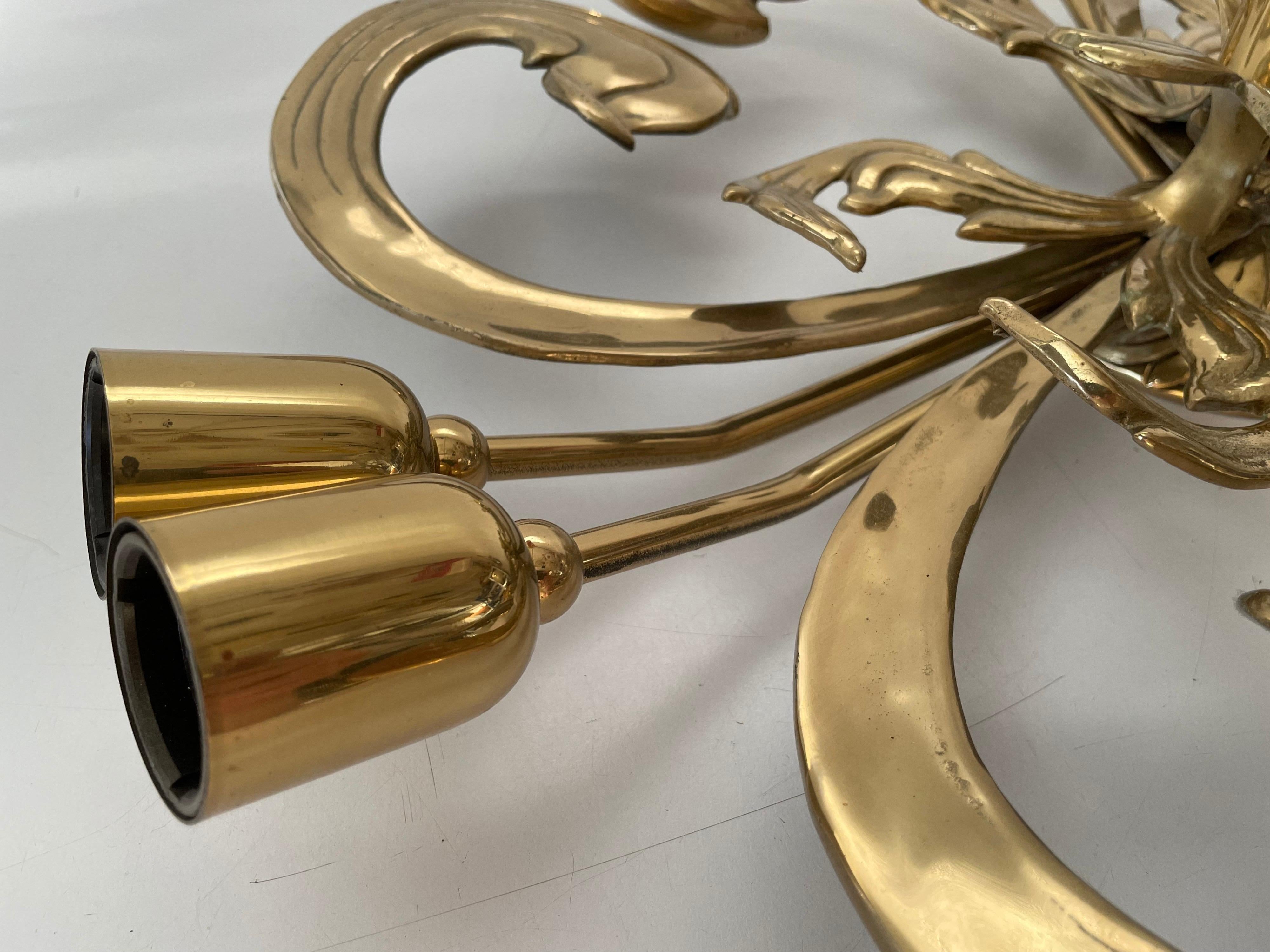 7 Socket Flower Shaped Full Brass XL Chandelier by Hans Möller, 1960s, Germany For Sale 2