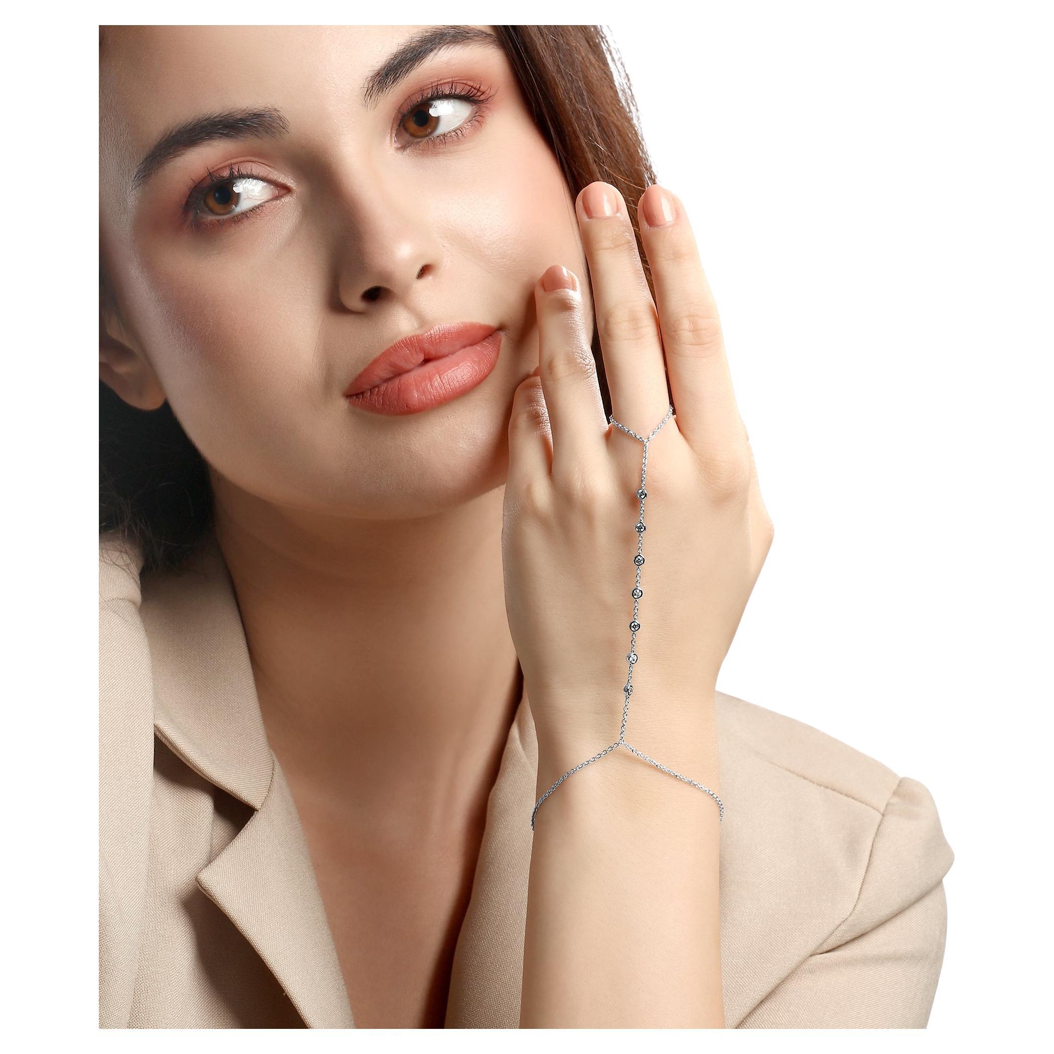 Catena a mano con 7 diamanti Starlit Grace in oro bianco 14K (o 18k su richiesta)