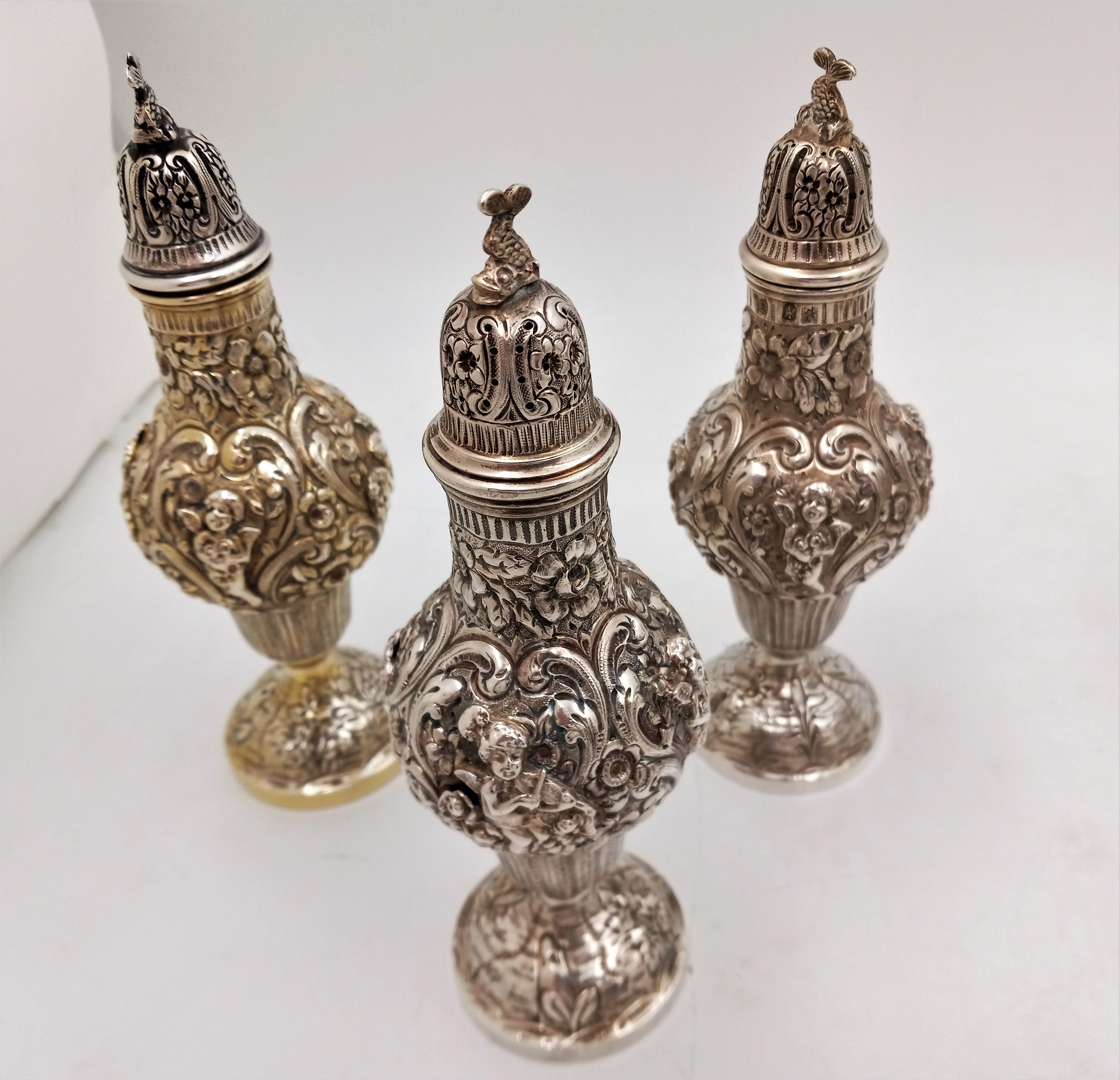 7 Sterling Silver Hand Chased Cherub Repousse Master Shakers, European Hallmark For Sale 2