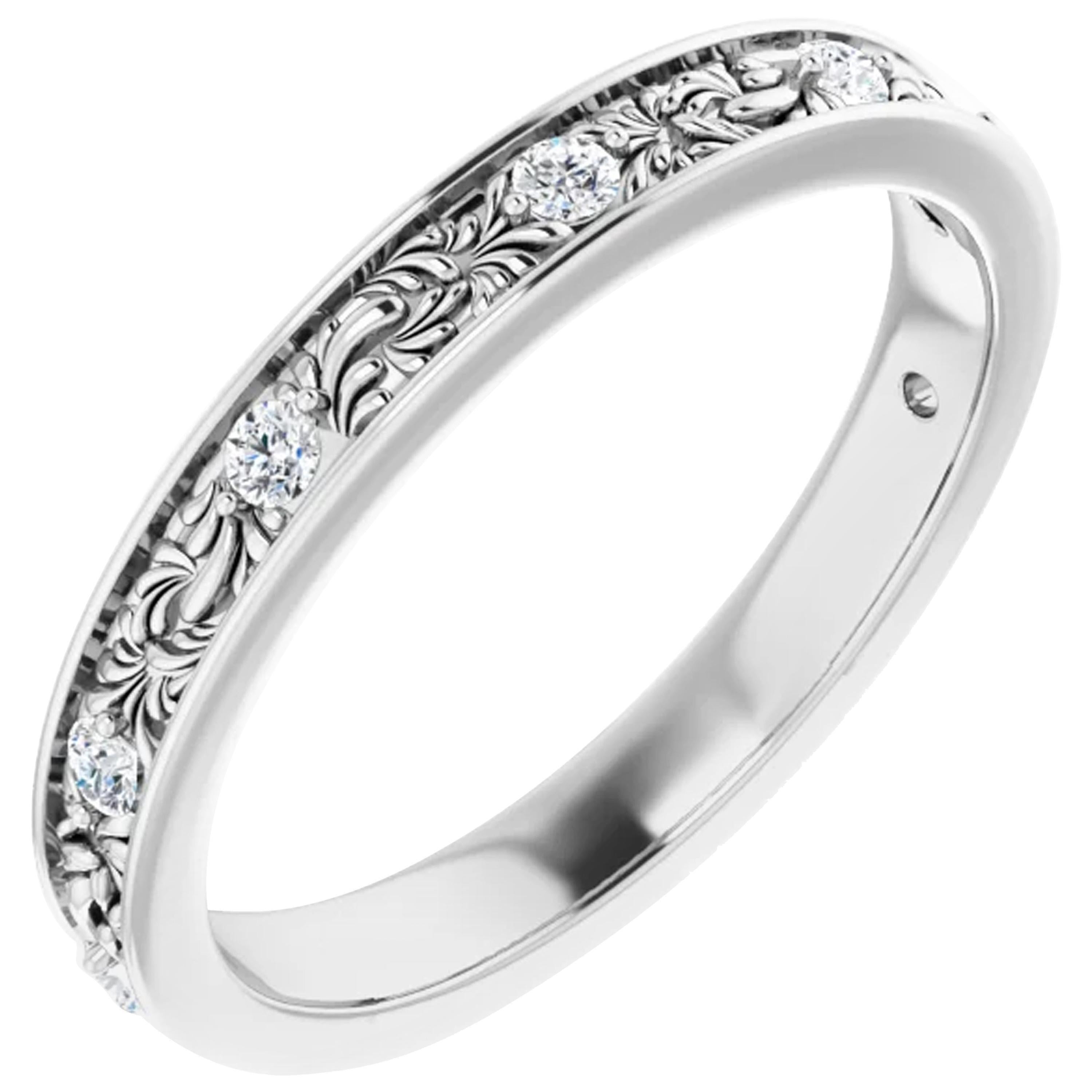 7-Stone Diamond Accented Filigree Deco Anniversary Wedding Ring 18 Karat Gold For Sale