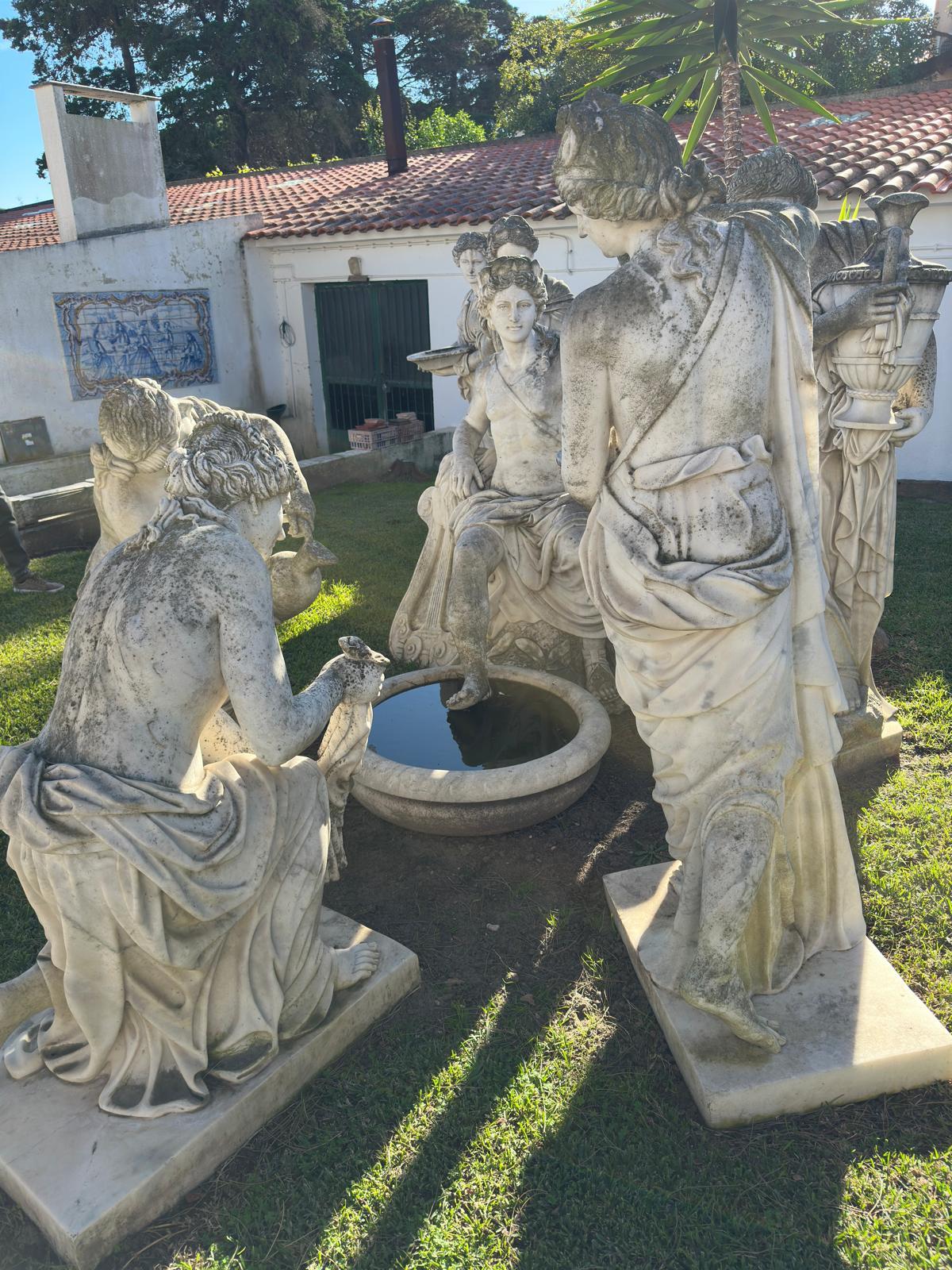 Italiano 7 splendide sculture in marmo italiano che rappresentano i 