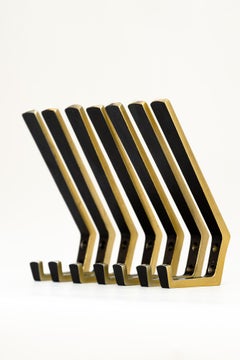 7 Ganchos de pared vintage de aluminio "pintado", Viena, Alrededor de los años 60