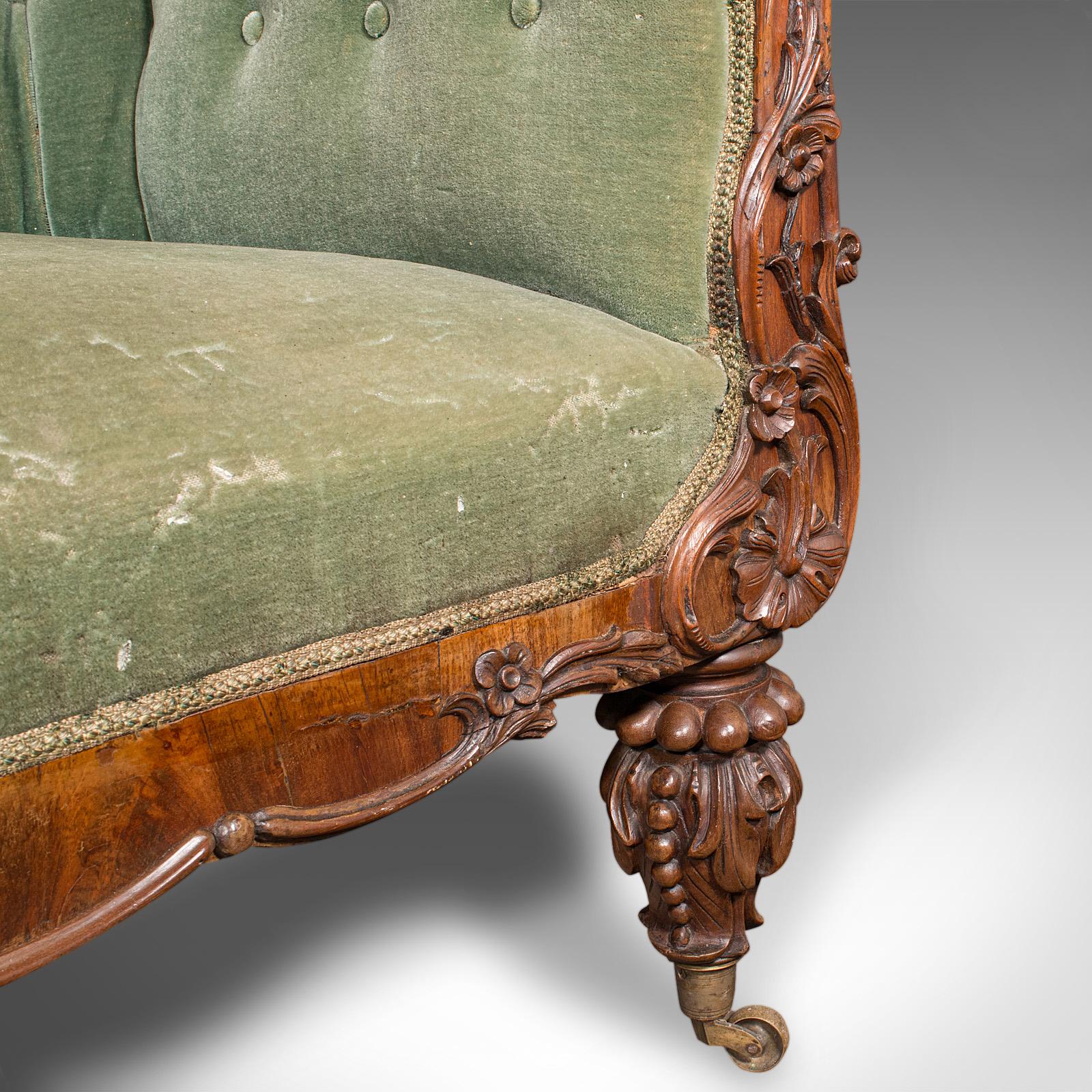 7' Wide Antique Country House Sofa, English, Walnut, Button Back Settee, Regency en vente 6