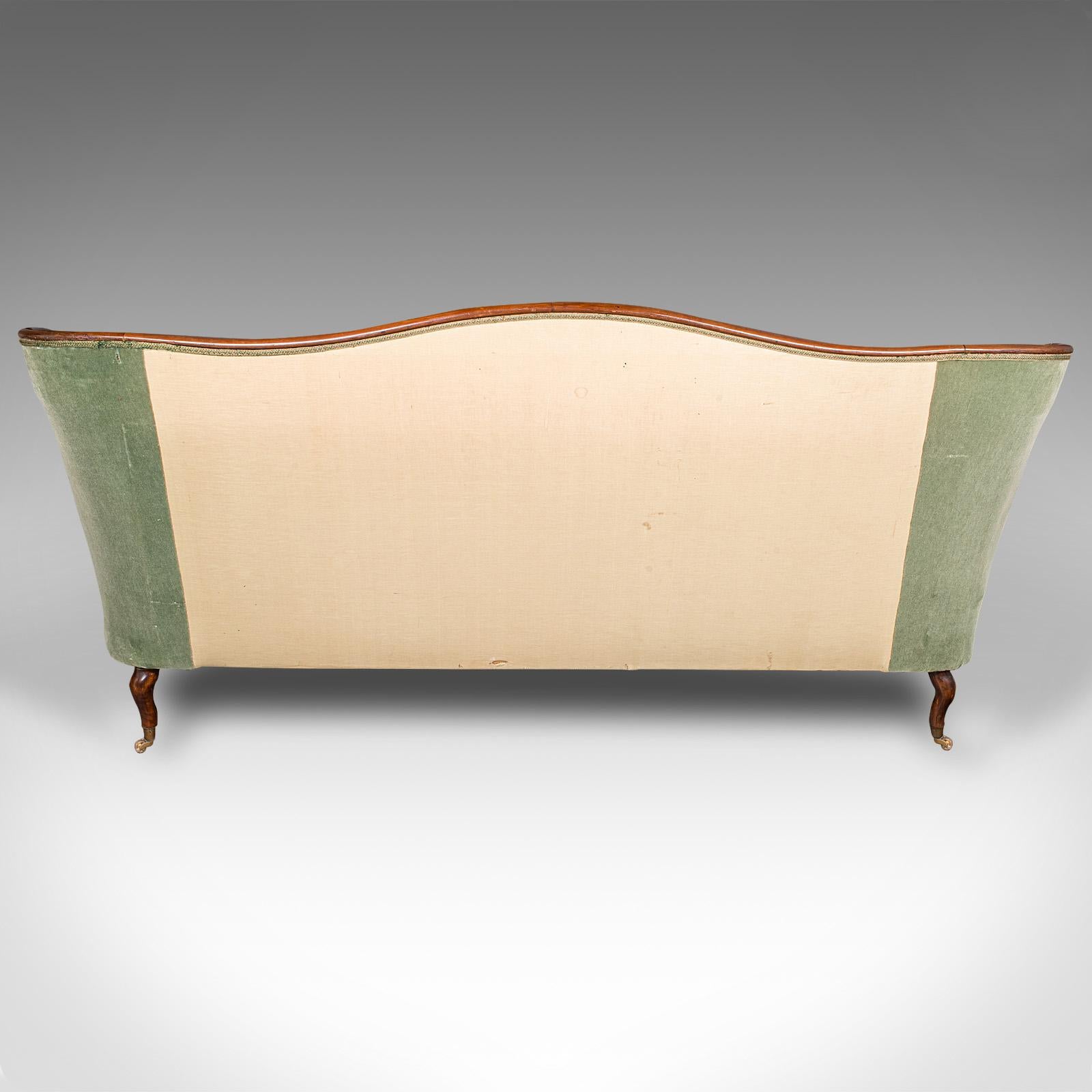7' Wide Antique Country House Sofa, English, Walnut, Button Back Settee, Regency Bon état - En vente à Hele, Devon, GB