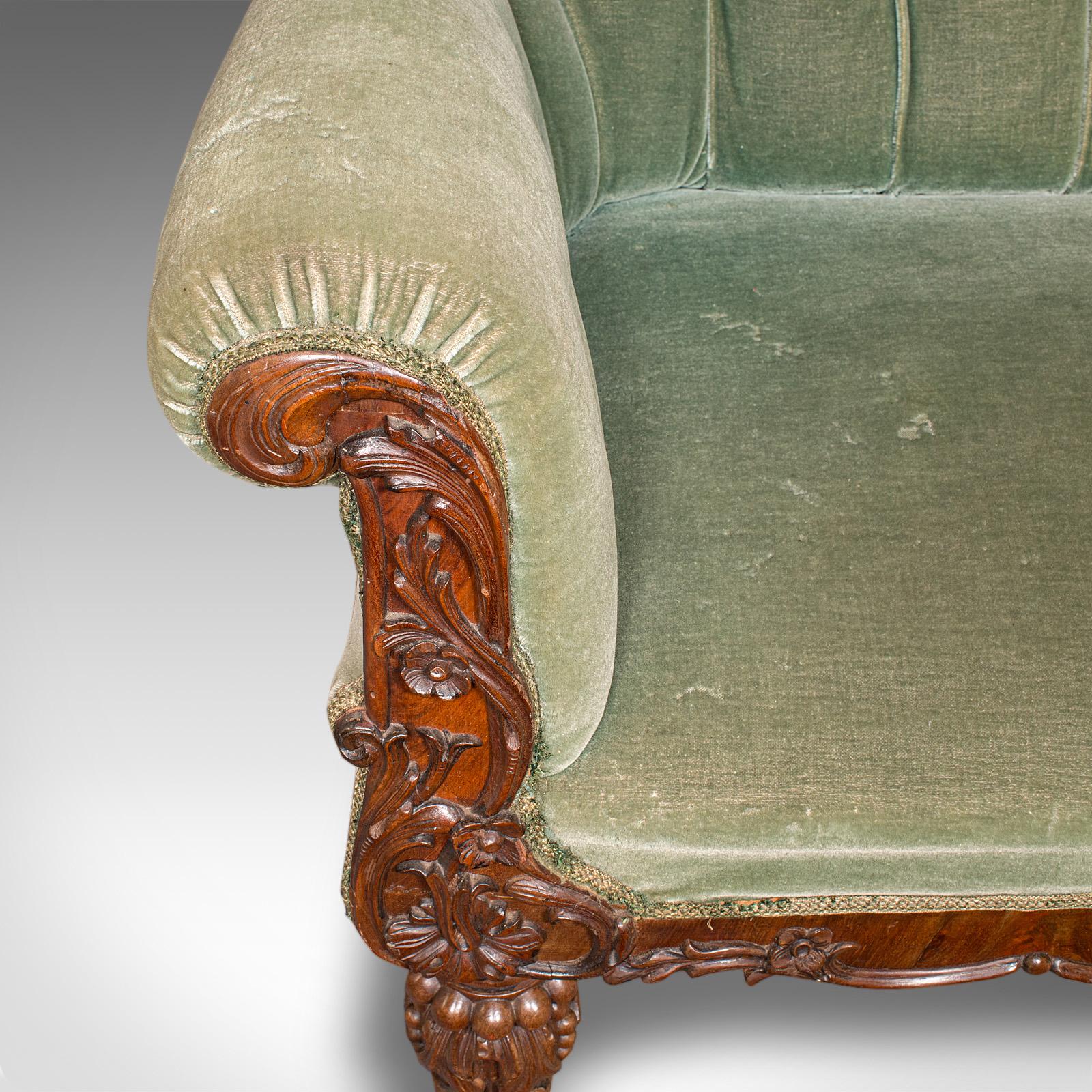7' Wide Antique Country House Sofa, English, Walnut, Button Back Settee, Regency en vente 1