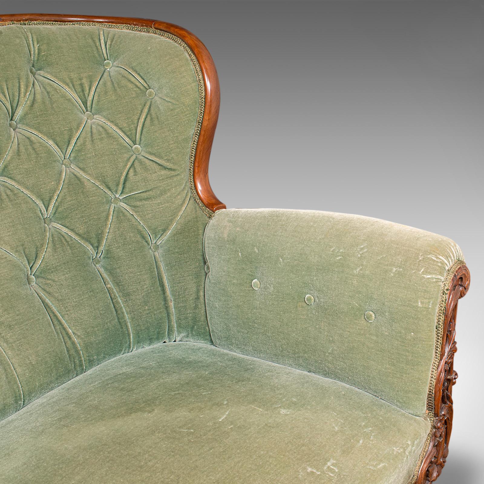 7' Wide Antique Country House Sofa, English, Walnut, Button Back Settee, Regency en vente 3