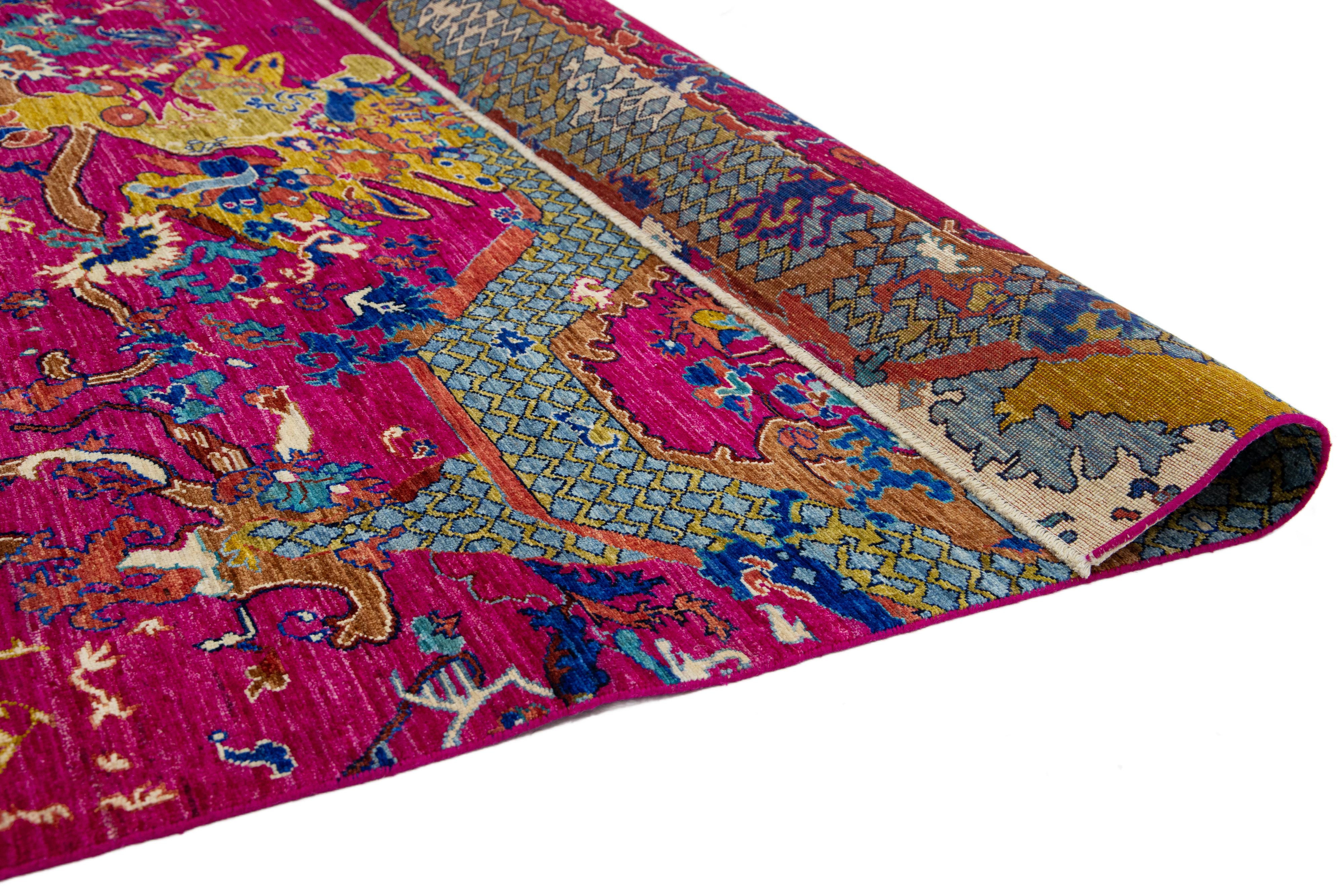 Noué à la main 7 x 10 Tapis en laine rose, fait main, de style Modernity Chinese, avec un motif de dragon en vente