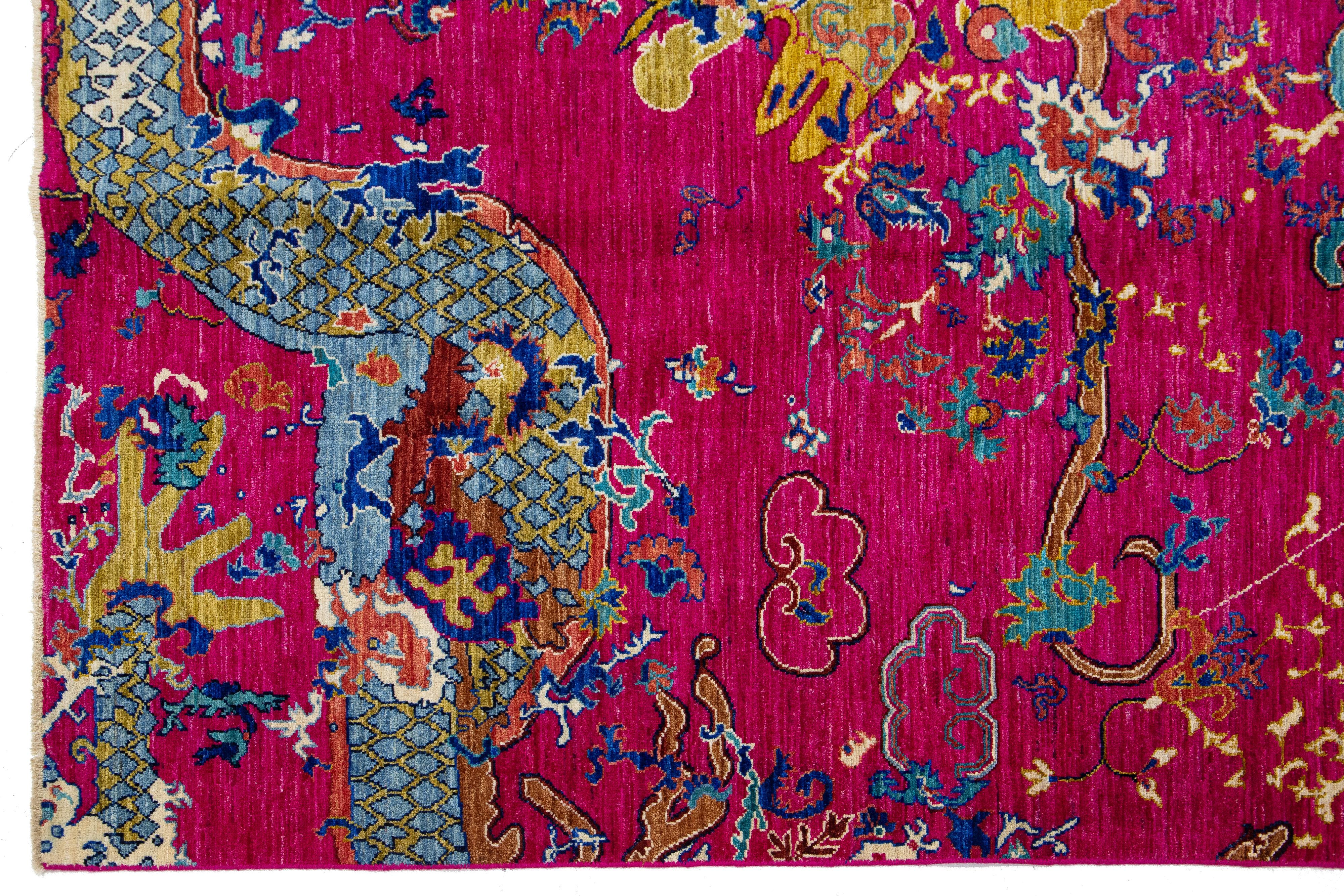 XXIe siècle et contemporain 7 x 10 Tapis en laine rose, fait main, de style Modernity Chinese, avec un motif de dragon en vente