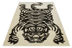 7 x 11 Handmade Contemporary Wool tiger Rug Designed In Beige and Black