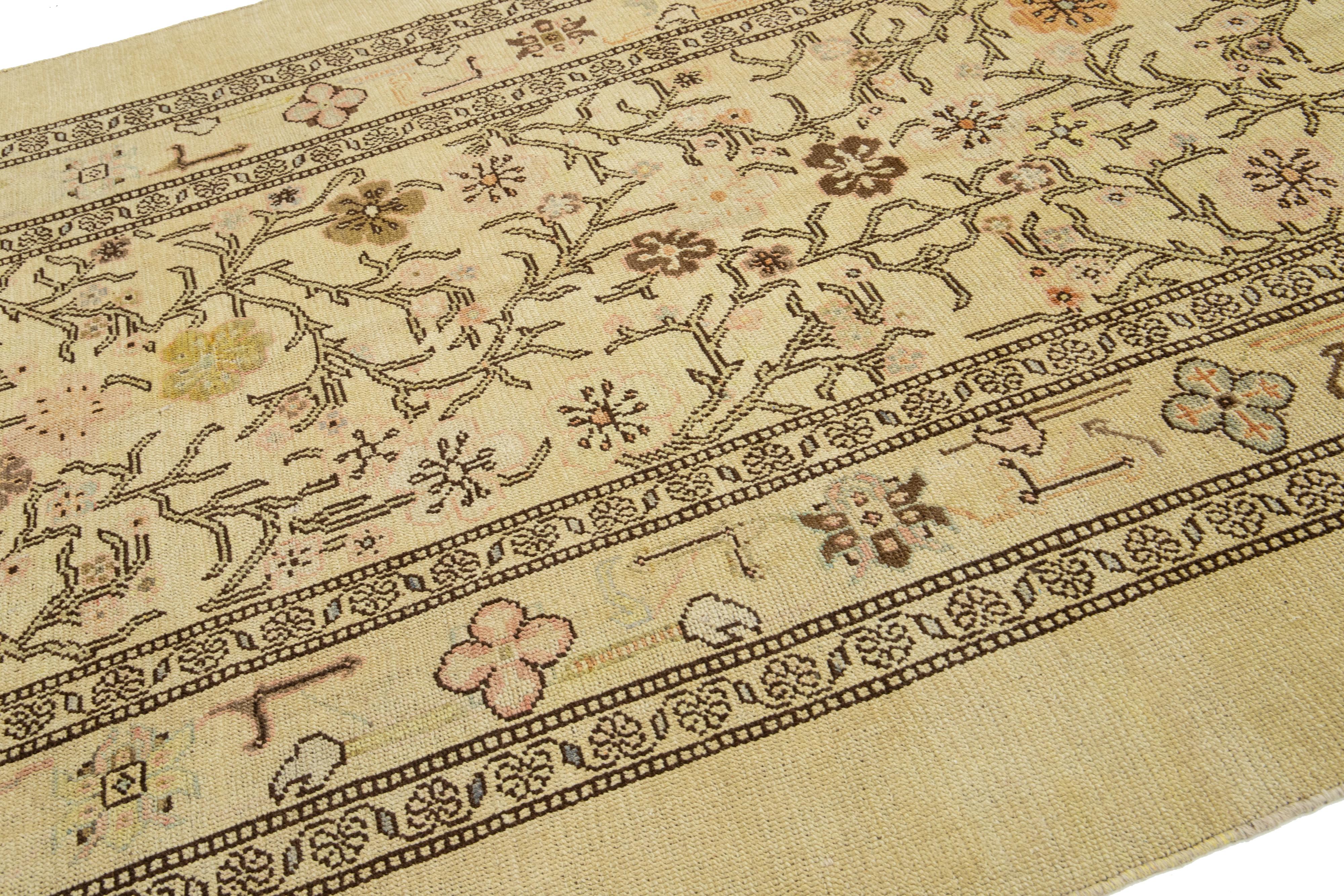7 x 12 Moderner Revival-Wollteppich Handgefertigt in Hellbraun mit Blumenmuster (Afghanisch) im Angebot