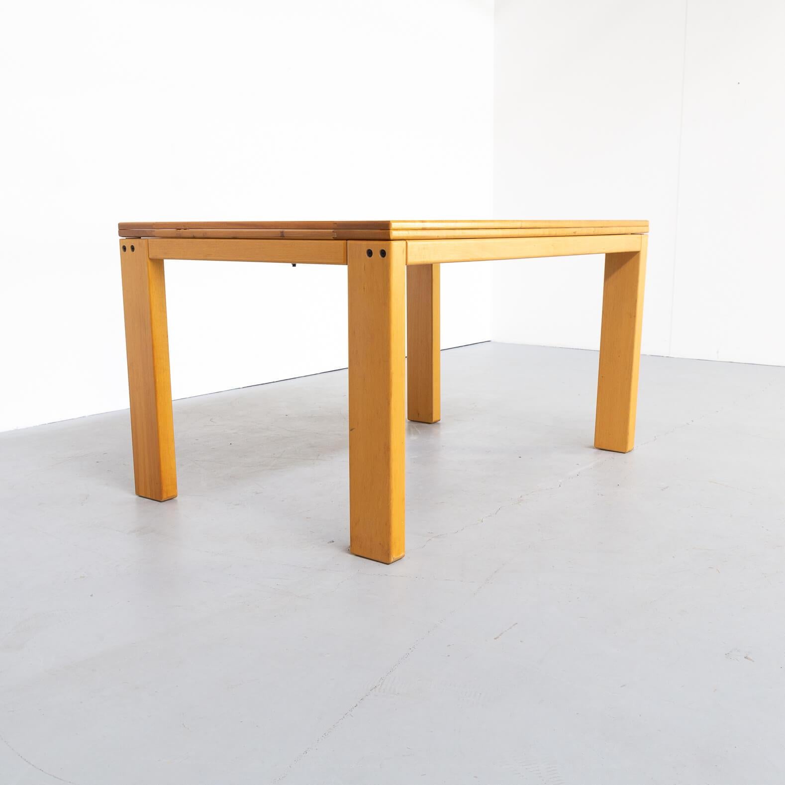 70 Beech Wood Extendable Dining Table for Ibisco For Sale 1