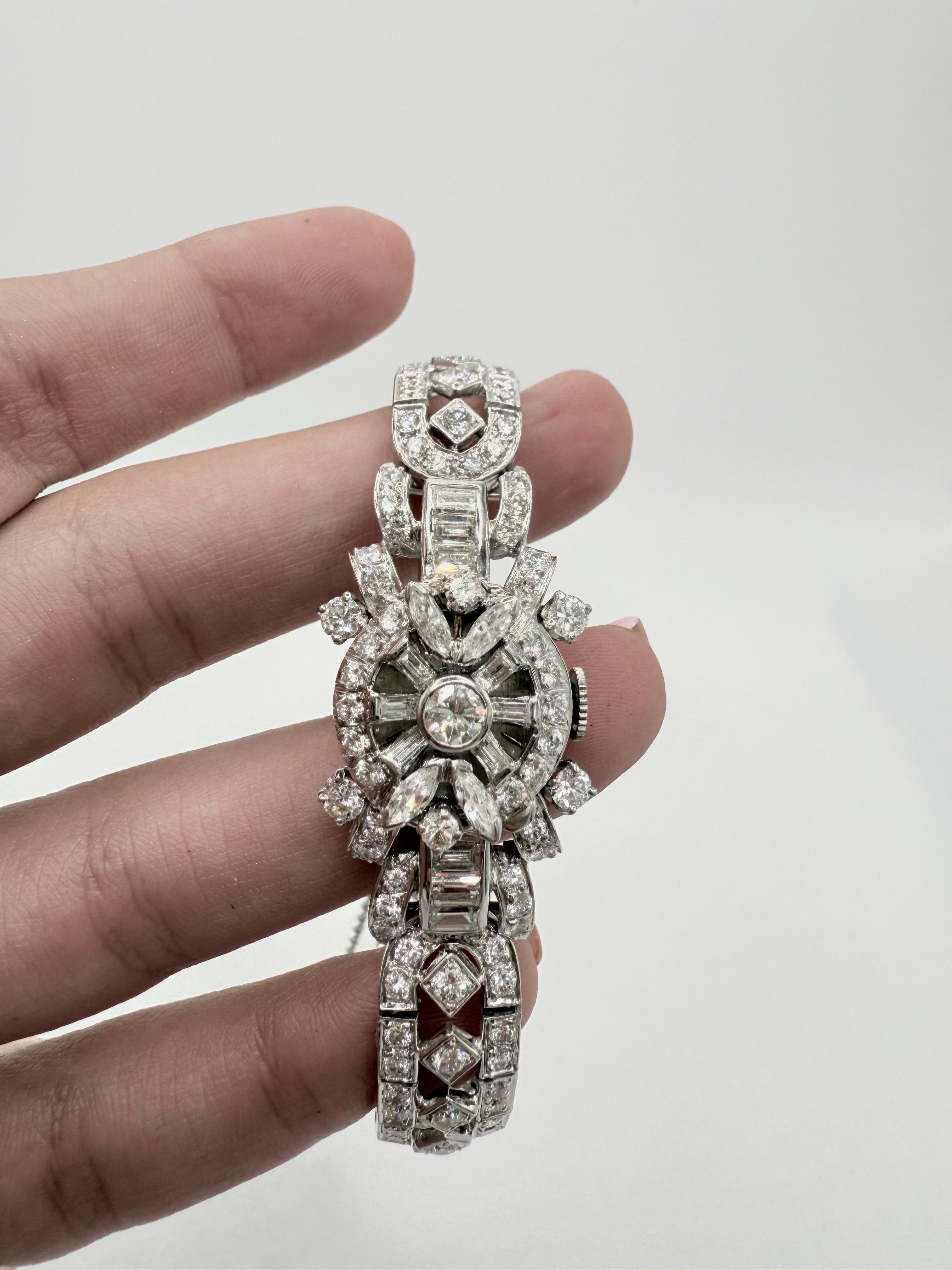 Taglio rotondo Orologio da donna con diamante antico da 7,0 carati in vendita