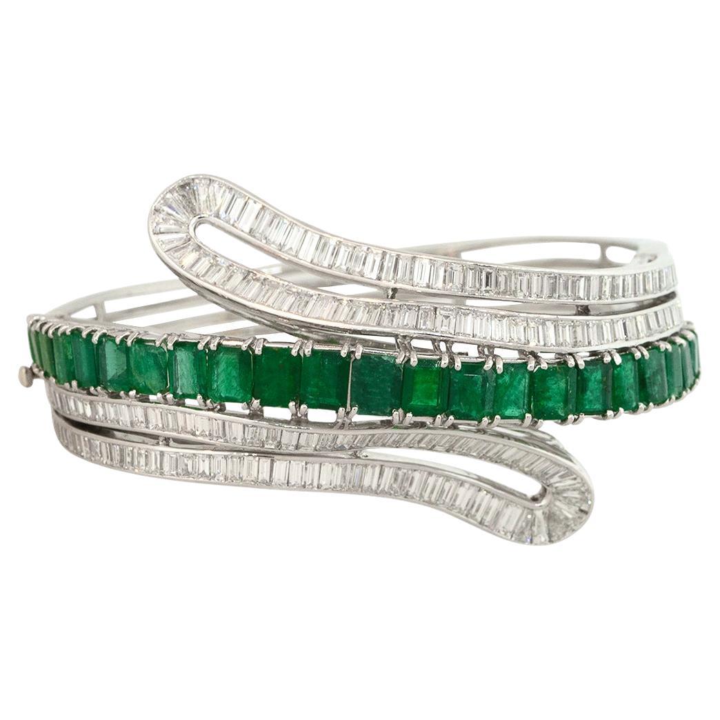 7.0 Carat Emerald and Diamond Bangle Bracelet 18 Karat in Stock For Sale