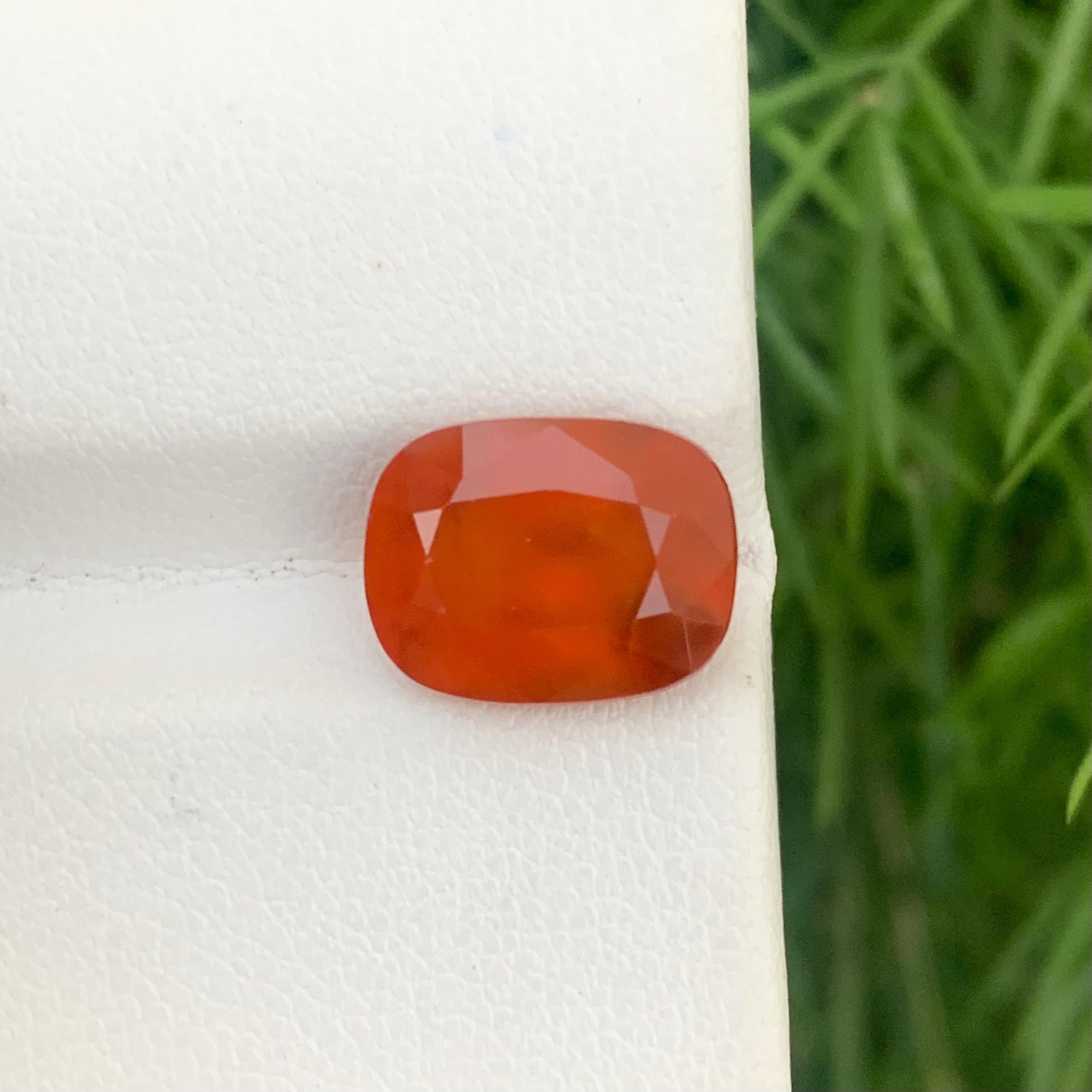 7.0 Carat Naturel Cloudy / Smoky Loose Hessonite Garnet Cushion Cut Gem Neuf - En vente à Peshawar, PK