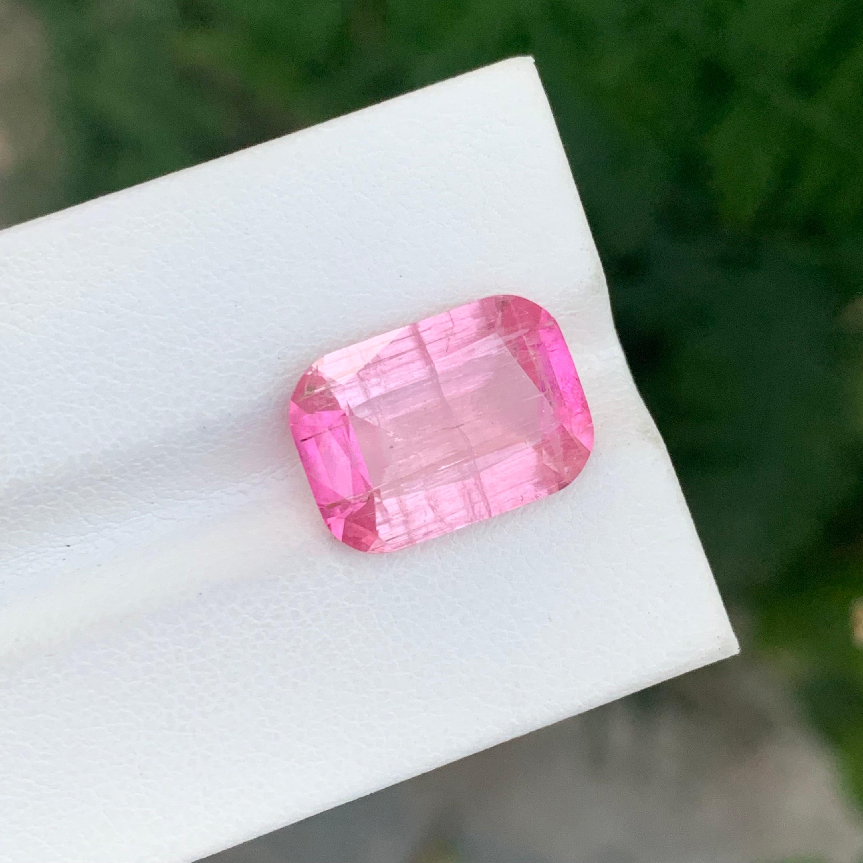 Women's or Men's 7.0 Carat Natural Loose Shampoo Pink Colour Tourmaline Cushion Shape Gemstone For Sale