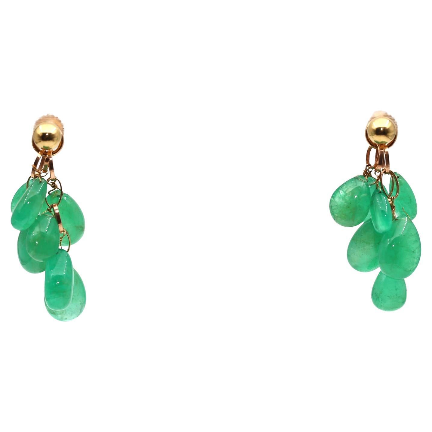 70 Carats Emerald Pear-Shaped Gold Earrings, 1955 For Sale