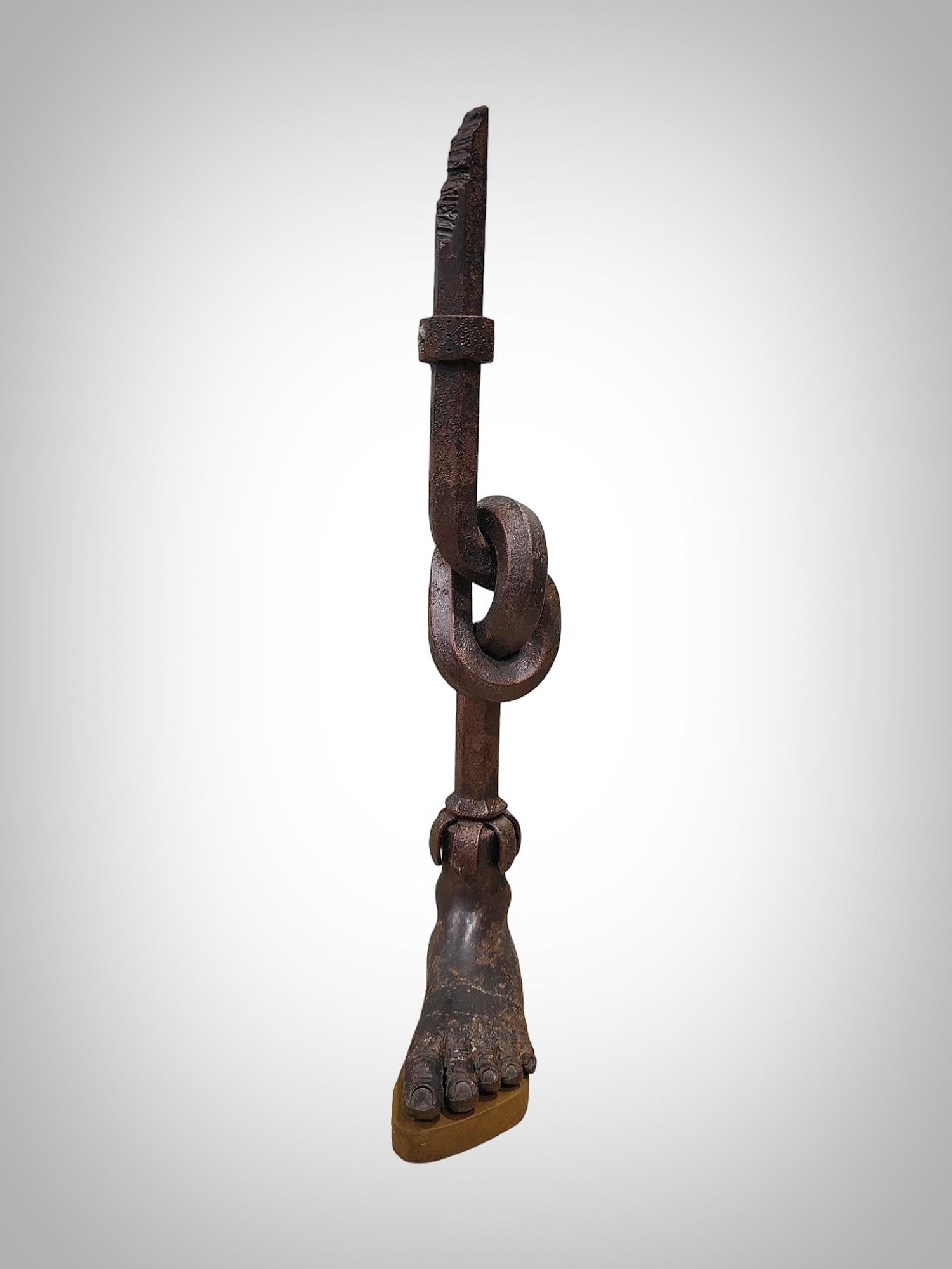 Wrought Iron  70 cm Forged Iron Sculpture - Elegant Artisan-Crafted Work at the Forge  For Sale
