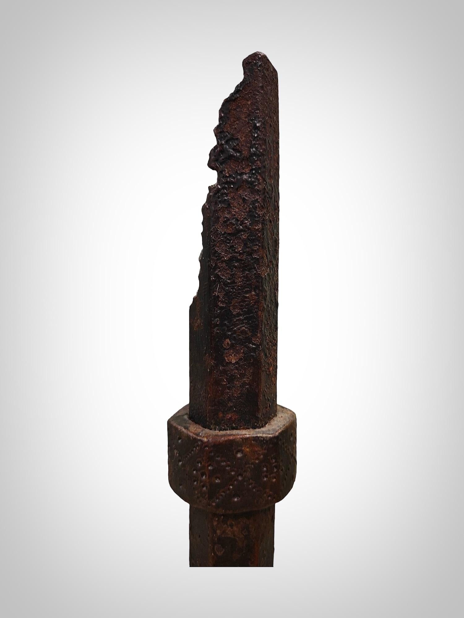  Sculpture en fer forgé de 70 cm, élégante œuvre artisanale à la forge  en vente 3