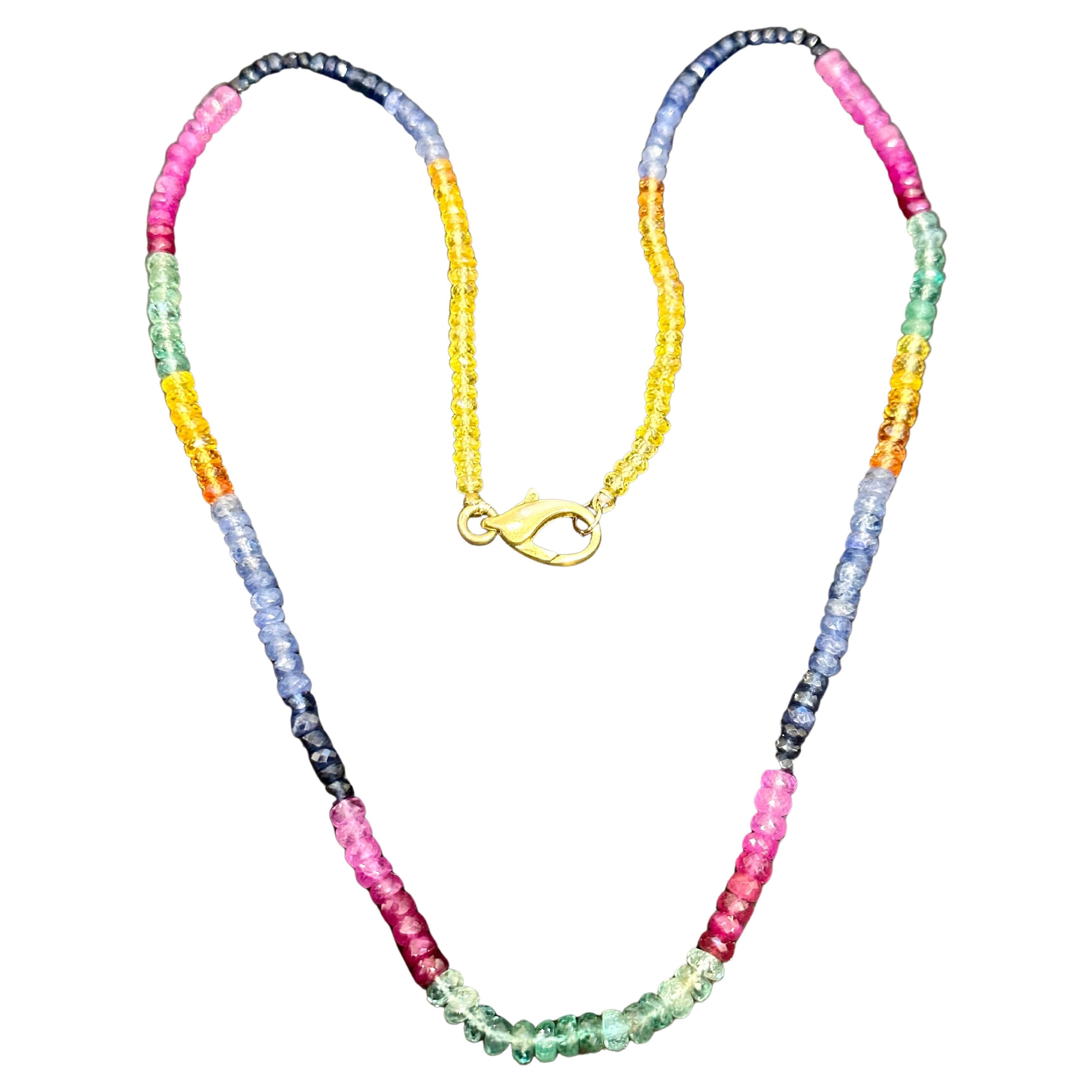 70 Karat einseitiger natürlicher Smaragd Rubin & Saphir Perlen Halskette 14k Gold Verschluss im Angebot
