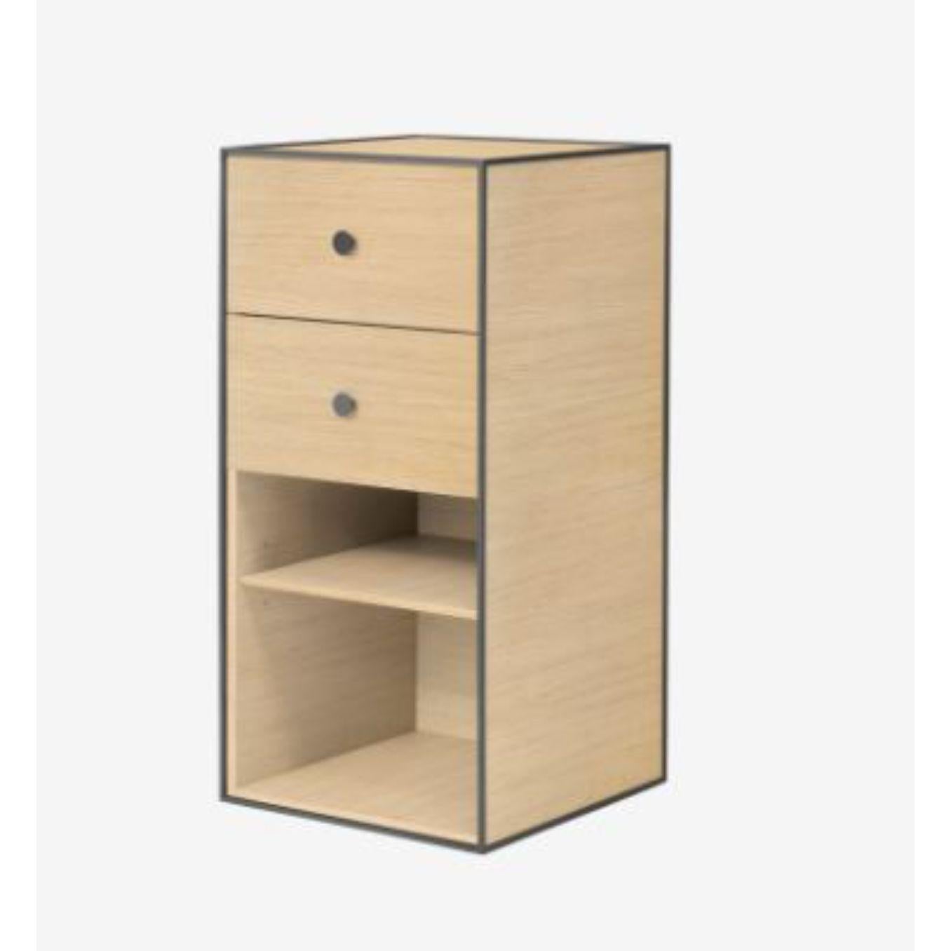 70 Oak frame box with shelf / 2 drawers by Lassen
Dimensions: D 35 x W 35 x H 70 cm 
Materials: Finér, Melamin, Melamin, Melamine, Metal, Veneer, Oak
Also available in different colors and dimensions. 
Weight: 13 Kg


By Lassen is a Danish