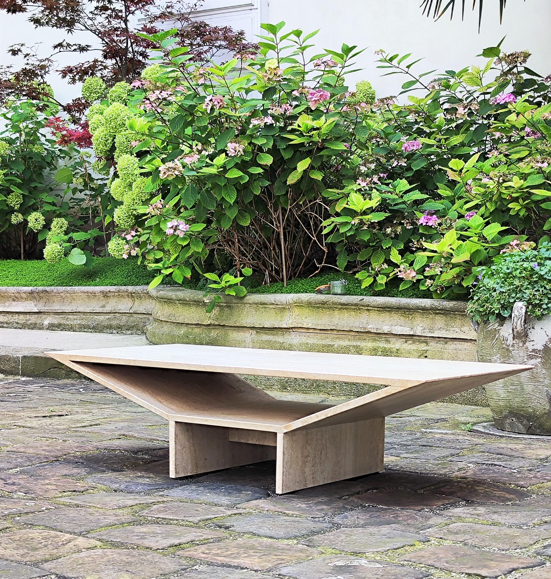 Brutalist 70 s Italian Coffee Table minimalist & brutalist in Travertine, 1970 - Italy For Sale