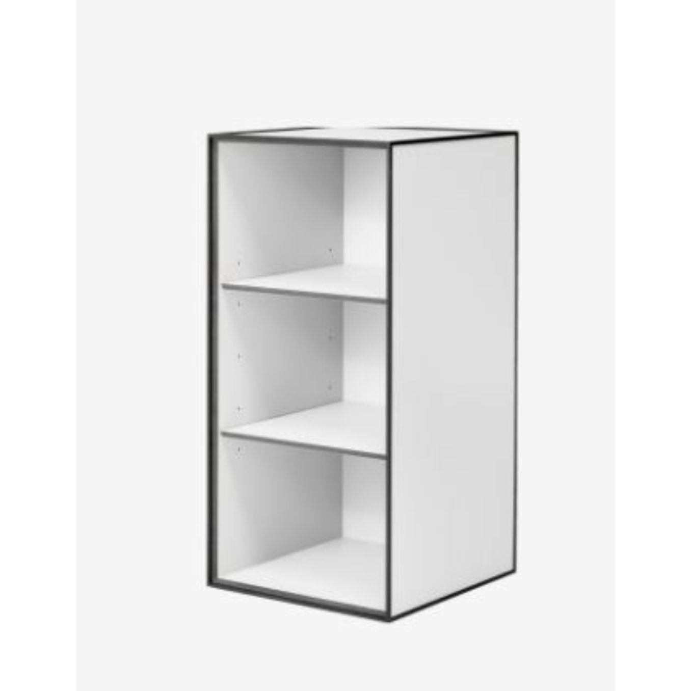 70 white frame box with 2 shelves by Lassen
Dimensions: D 35 x W 35 x H 70 cm 
Materials: Finér, Melamin, Melamin, Melamine, Metal, Veneer
Also available in different colors and dimensions. 
Weight: 13 Kg


By Lassen is a Danish design brand