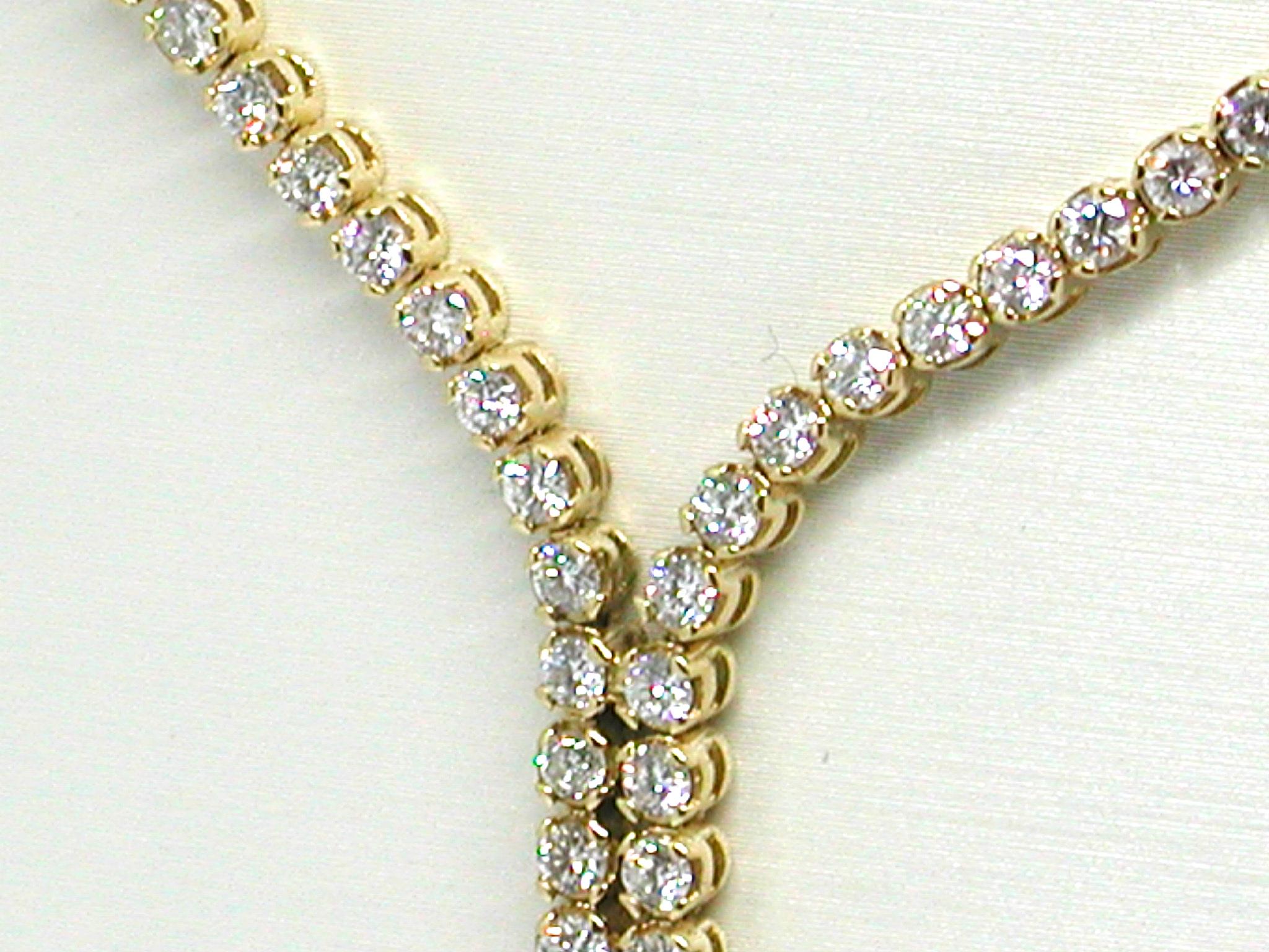 Round Cut 7.00 Carat 18 Karat Yellow Gold White Diamond Drop Tennis Necklace