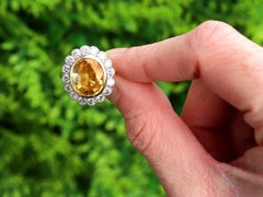 7.00 Carat Basaltic Yellow Sapphire and 1.92 Carat Diamond 18k Yellow Gold Ring