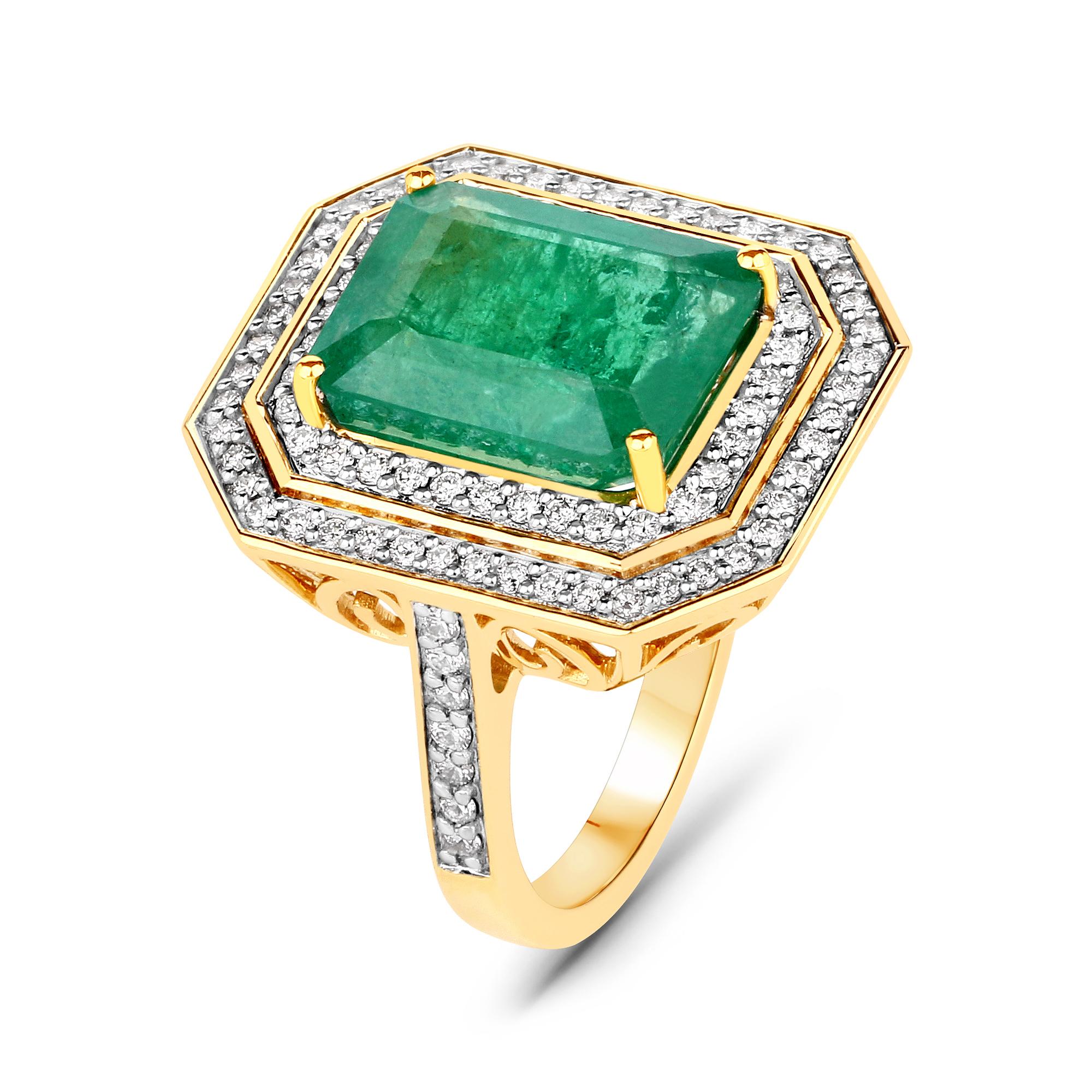 Emerald Cut 7.00 Carat Brazilian Emerald and Diamond 18 Karat Yellow Gold Cocktail Ring For Sale
