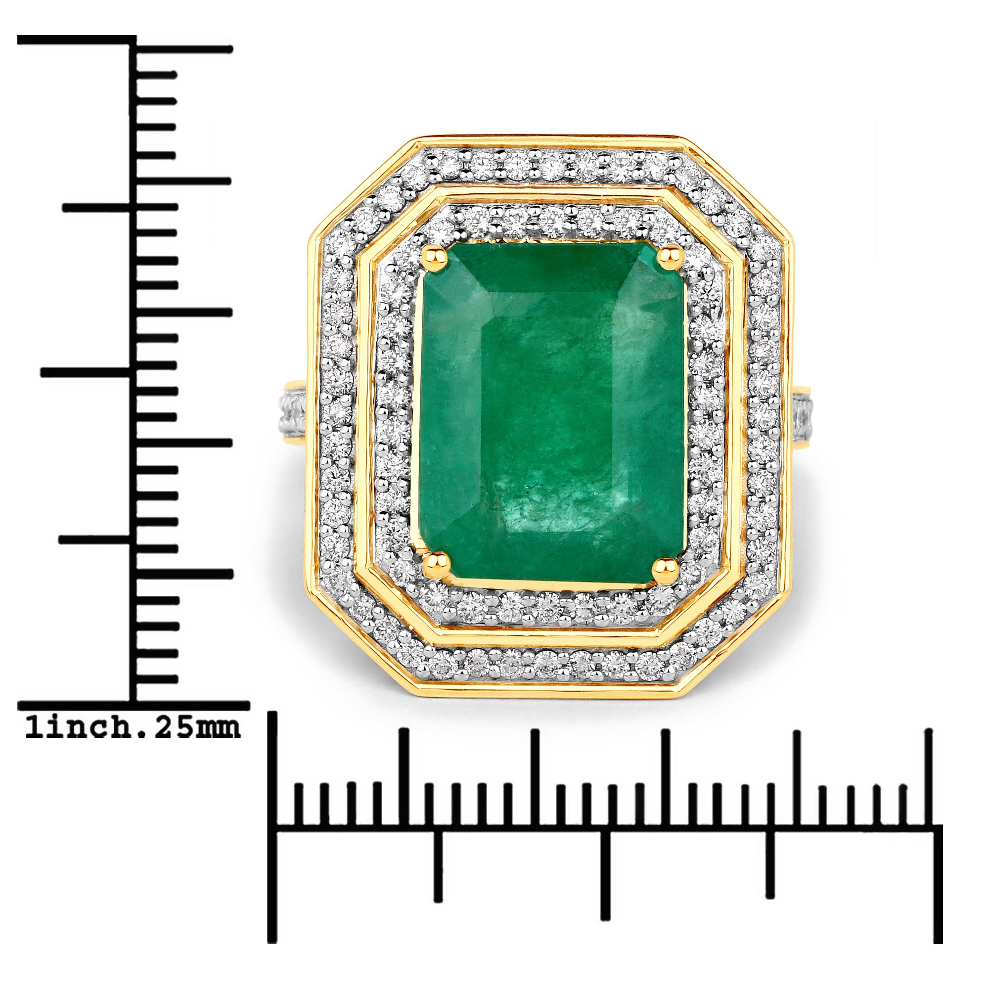7.00 Carat Brazilian Emerald and Diamond 18 Karat Yellow Gold Cocktail Ring In New Condition For Sale In Great Neck, NY