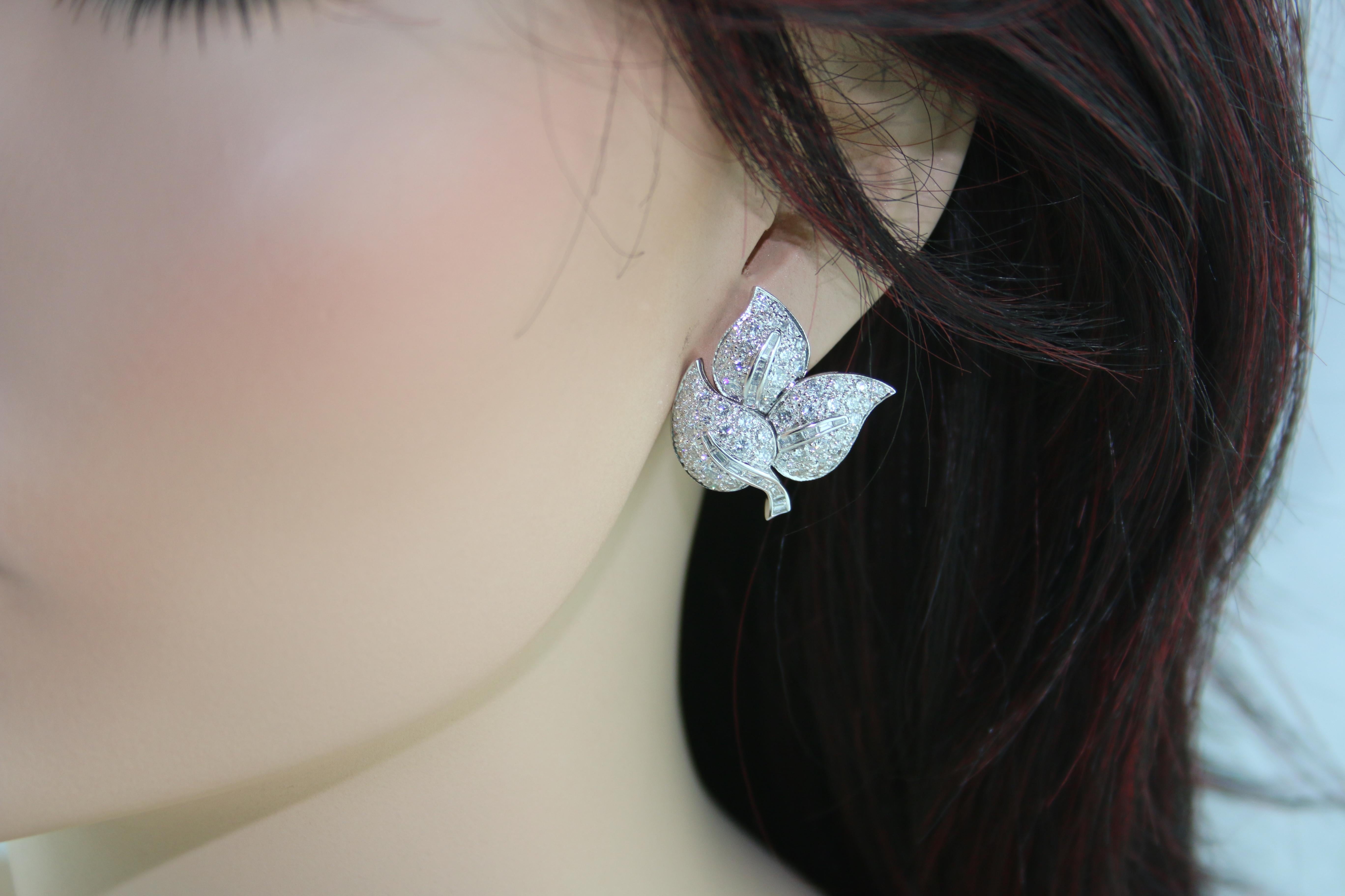 Orecchini d'oro a clip/post con diamante da 7,00 carati In condizioni Nuovo in vendita a New York, NY