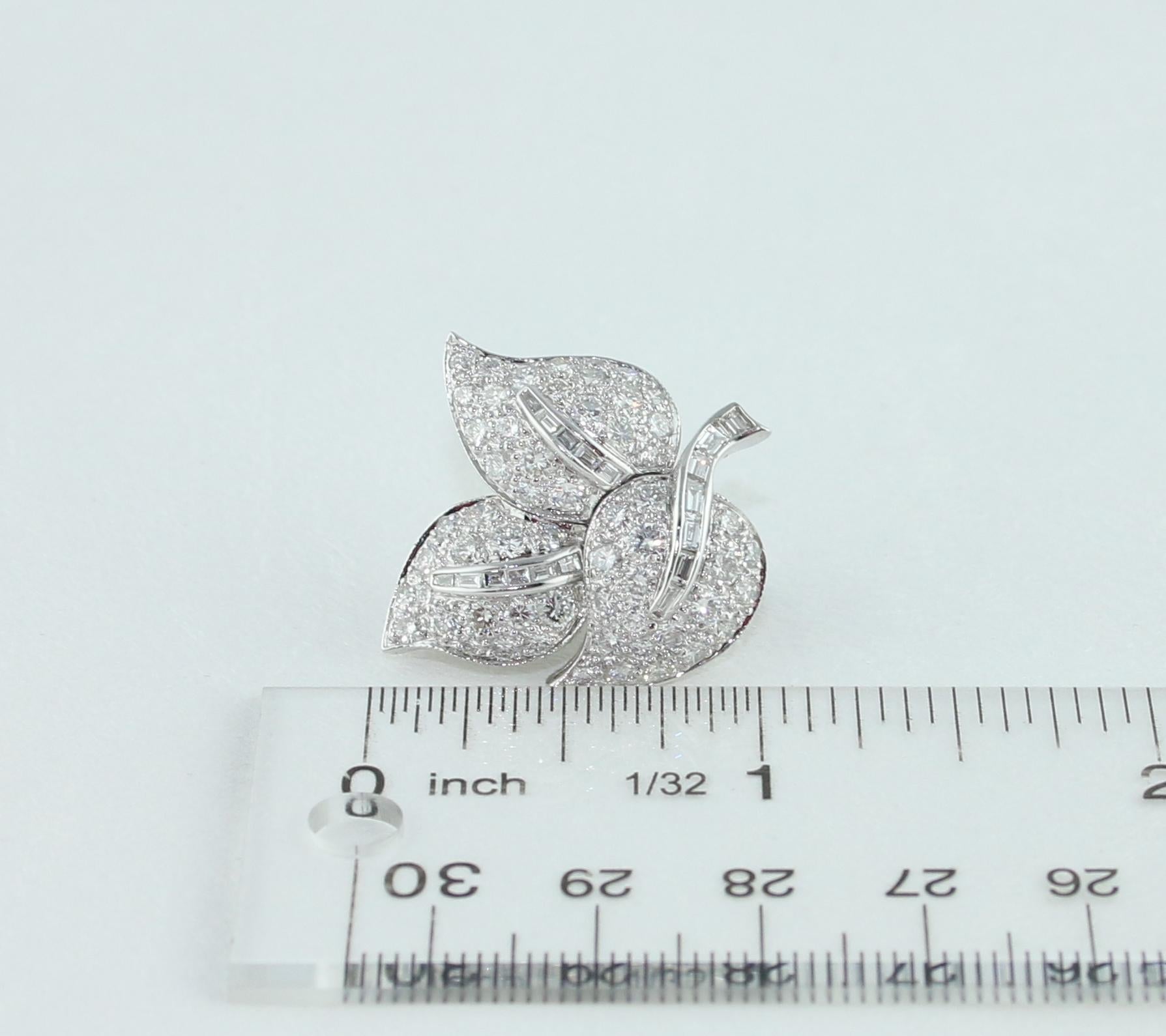 Round Cut 7.00 Carat Diamond Leaf Clip / Post Gold Earrings For Sale