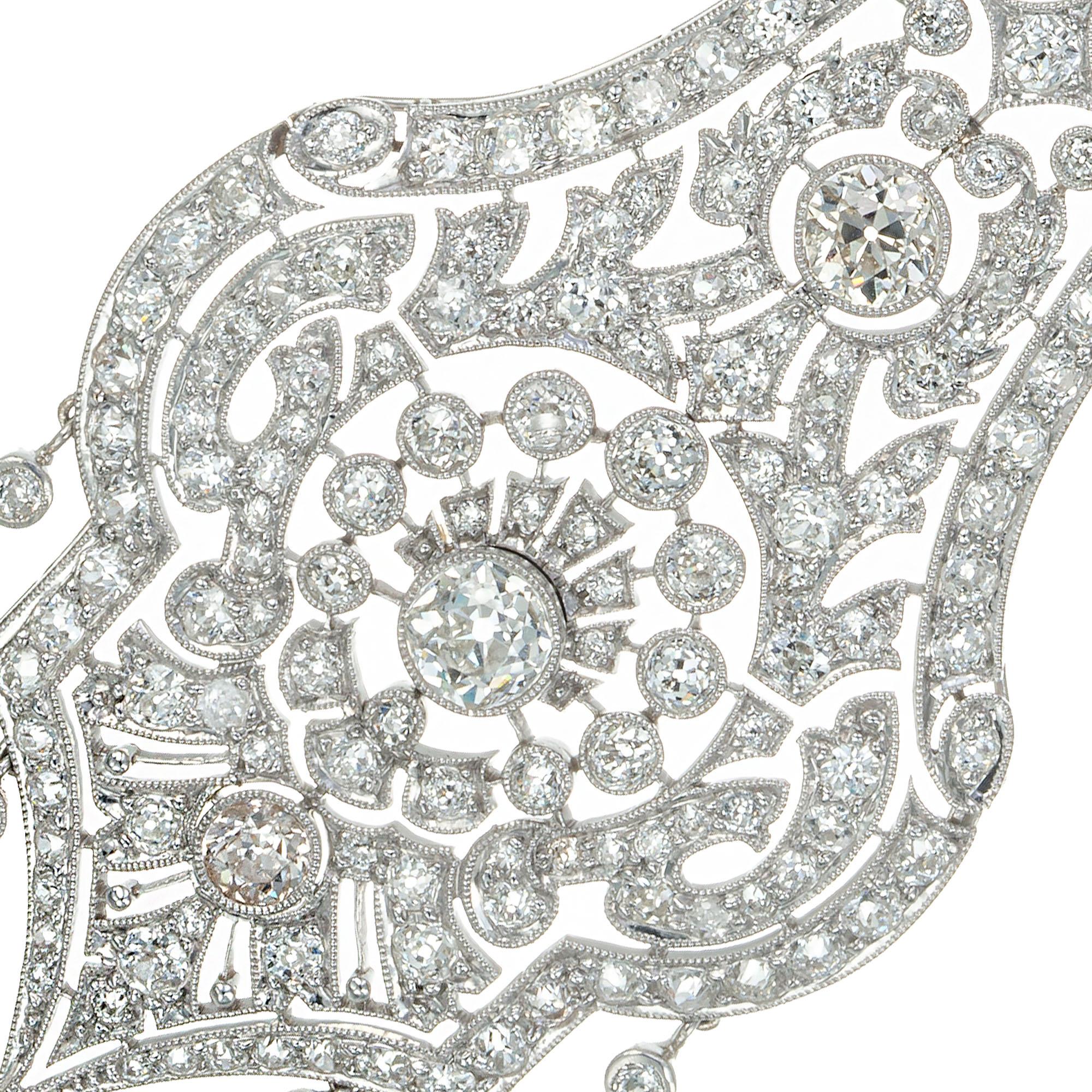 Women's 7.00 Carat Diamond Platinum Edwardian Pendant Necklace For Sale