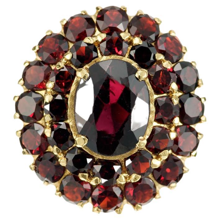 7.00 Carat Garnet Yellow Gold Cluster Cocktail Ring For Sale