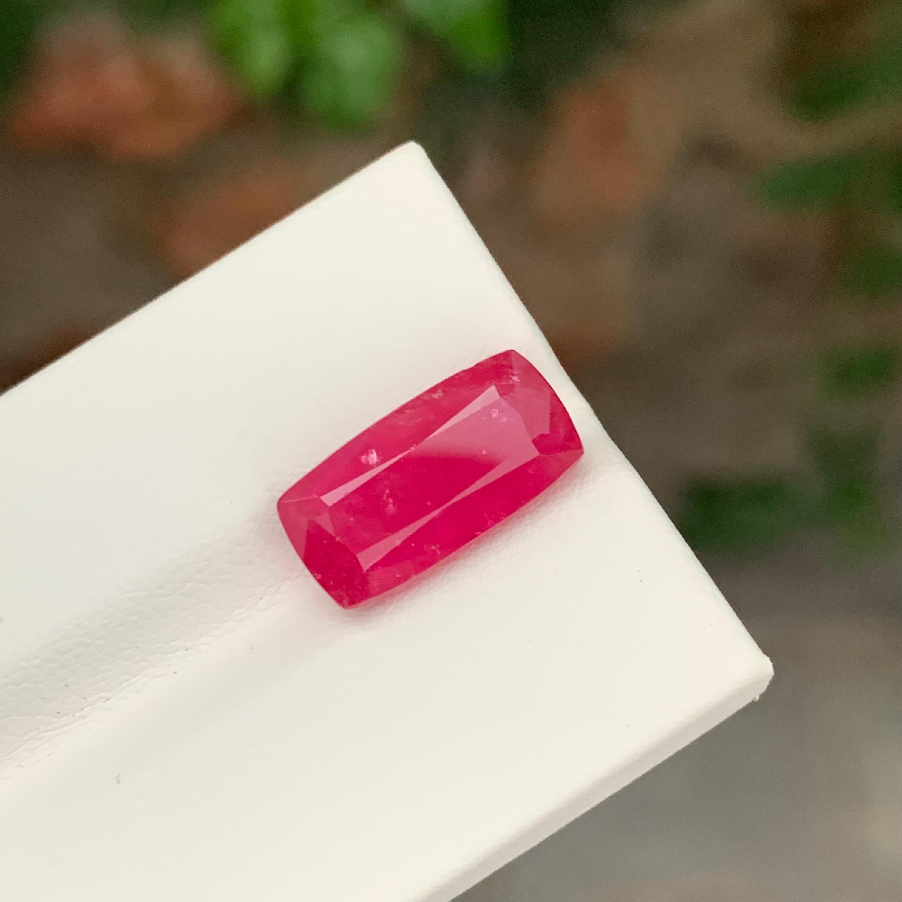 7.00 Carat Glamorous Faceted Rubellite Tourmaline Can-Shape Gemstone For Sale 5