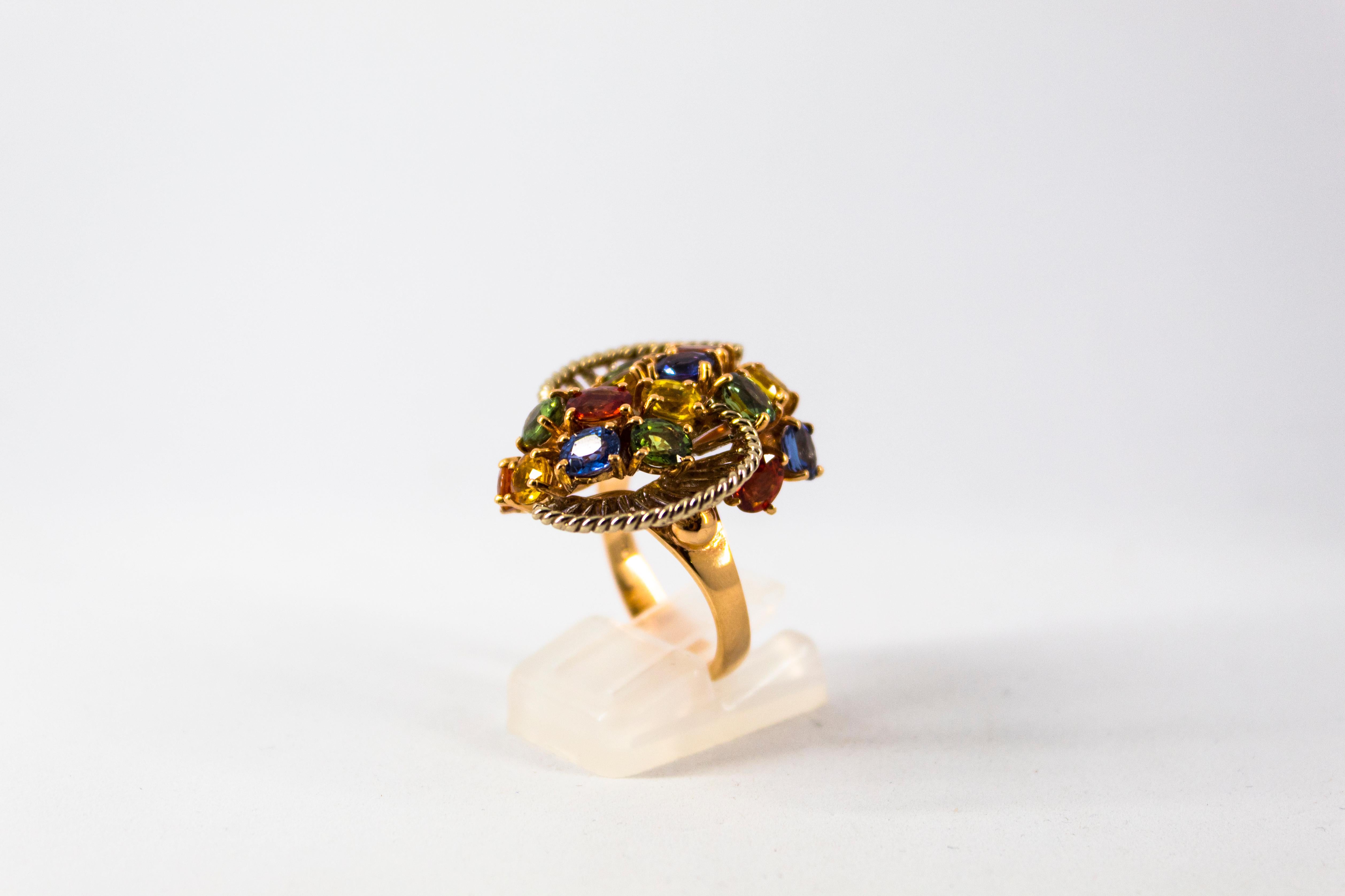 Art Nouveau 7.00 Carat Green Blue Yellow Sapphire Yellow Gold Cocktail Ring For Sale