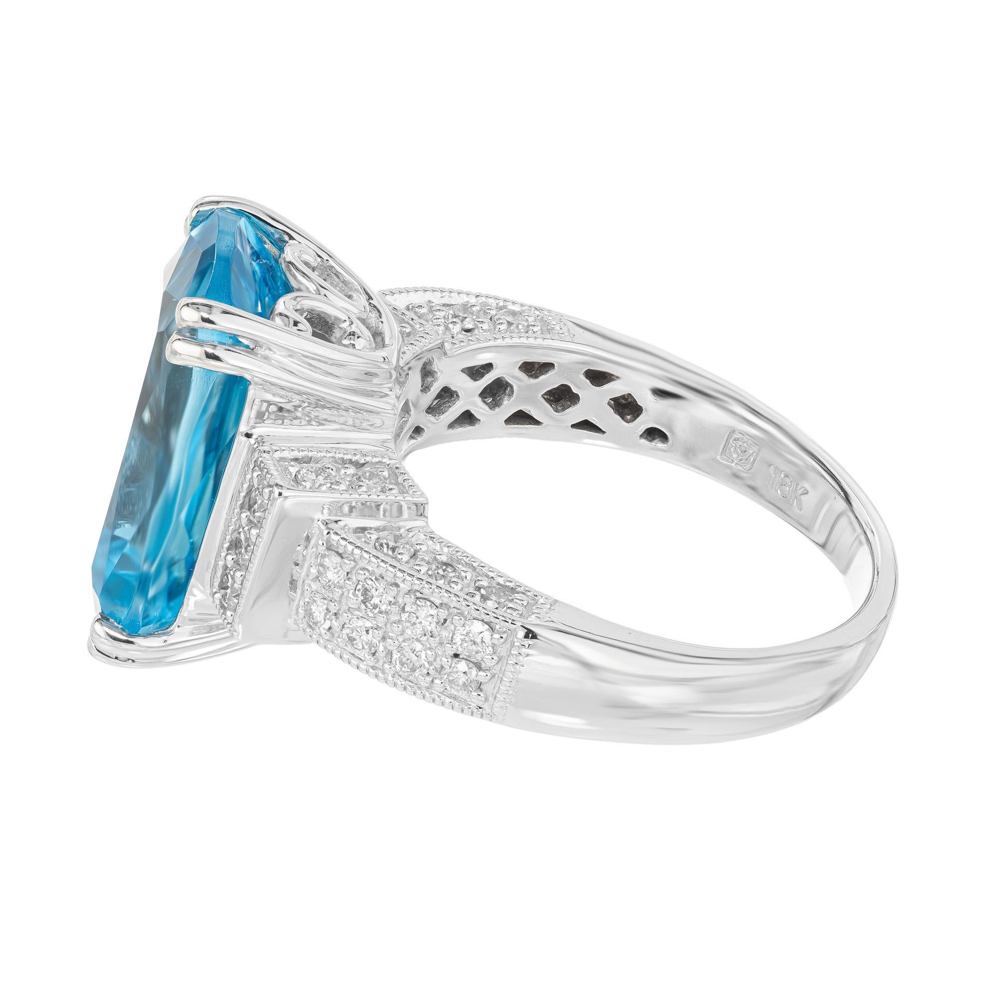7,00 Karat Londoner Blauer Topas im Kissenschliff Diamantring aus Weißgold Damen im Angebot