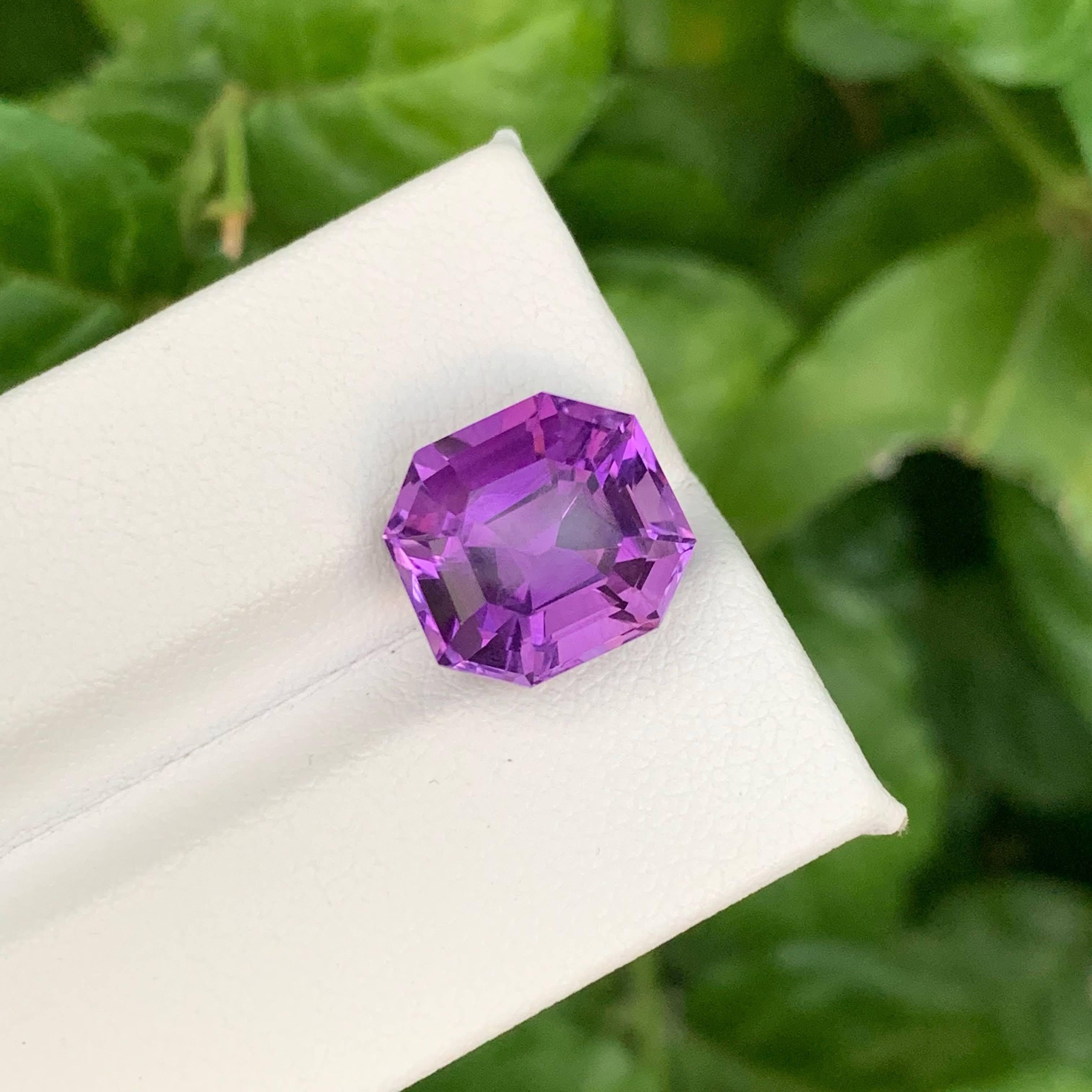 7.00 Karat Natürlicher Loser Lila Amethyst Stein Smaragd Schliff Brasilianischer Edelstein im Zustand „Neu“ im Angebot in Bangkok, TH