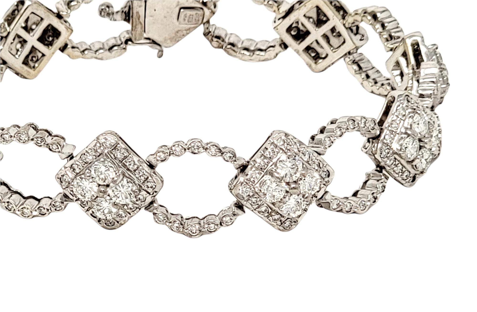 Bracelet à maillons alternés orné de diamants ronds naturels de 7,00 carats en or blanc Pour femmes en vente