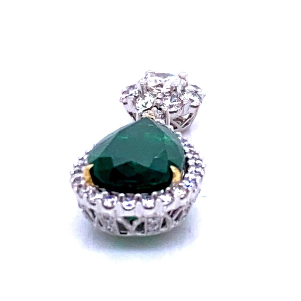 Pear Cut 7.00 Carat Pear Shape Emerald Pendant in 18K Gold with 1.85 Carat Diamonds Halo For Sale