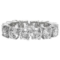 Anillo de eternidad con diamante redondo talla brillante de 7.00 quilates