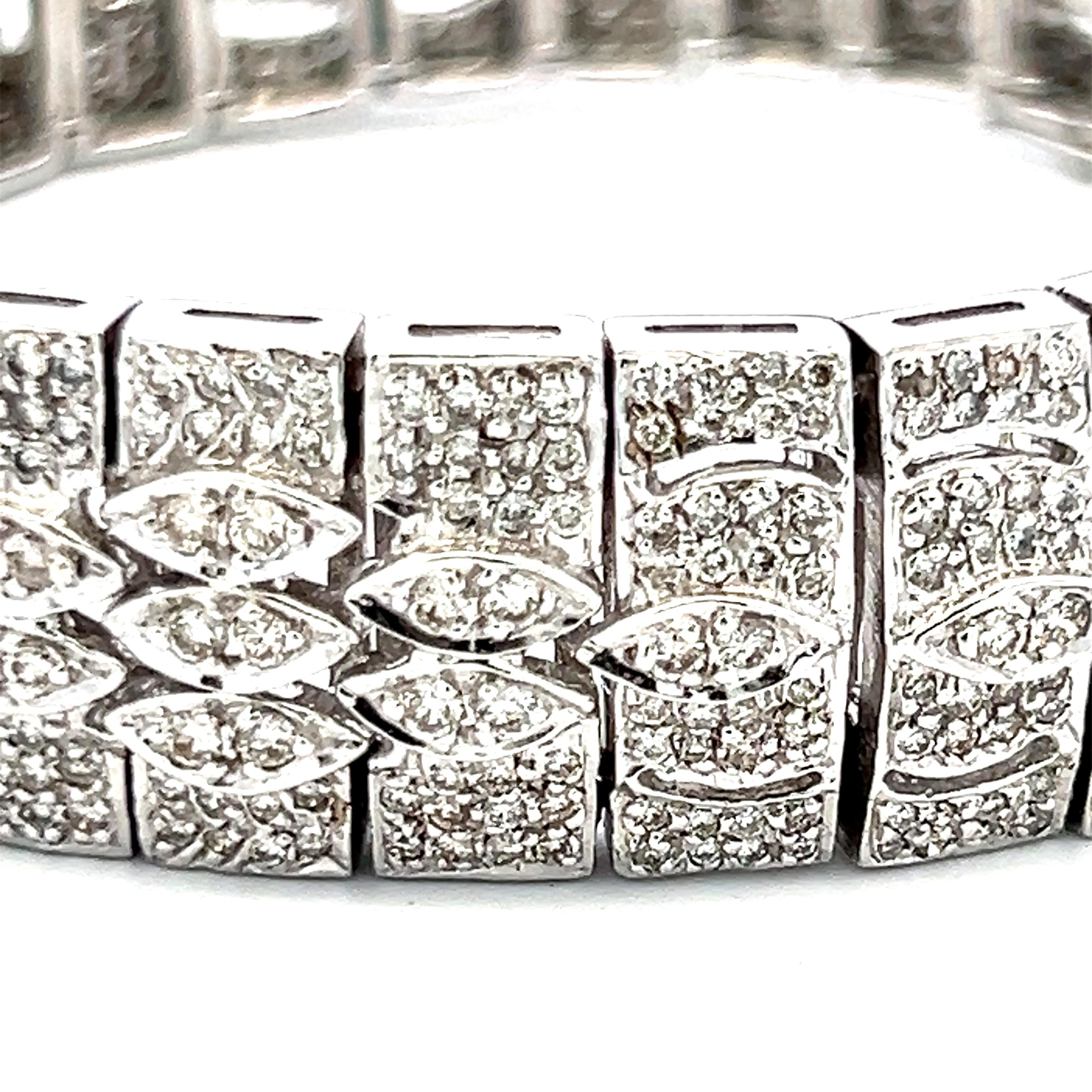 Women's 7.00 Carat Round Brilliant Diamond 14 Karat White Gold Art-Deco Bracelet For Sale